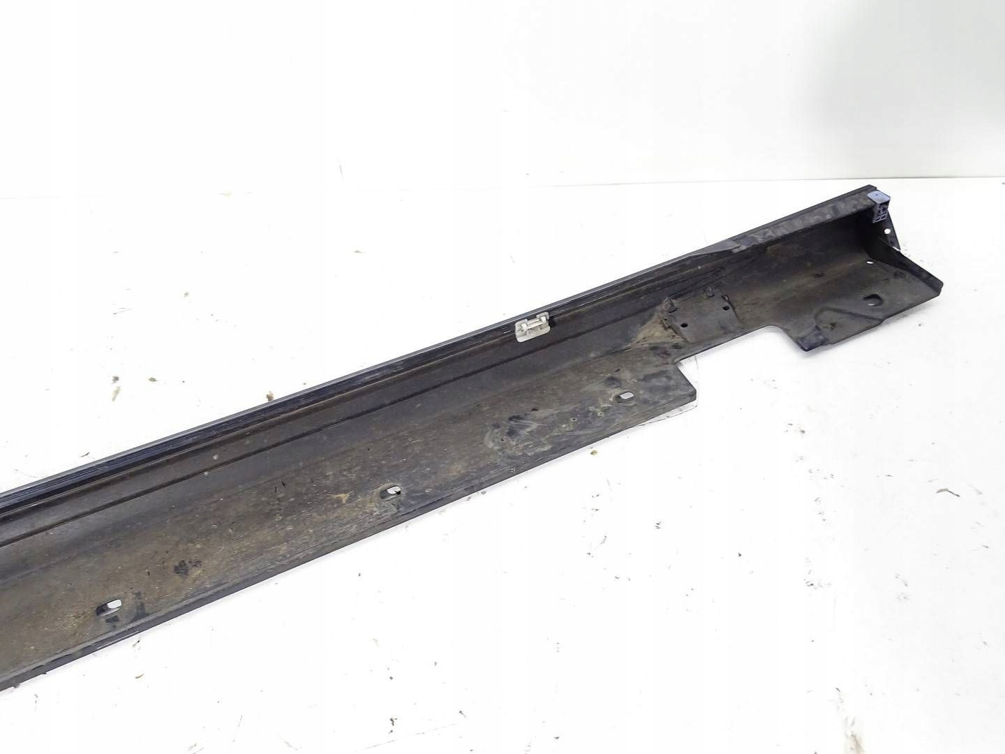 moulding cap threshold left MERCEDES W212 AMG LIFT A2126902140