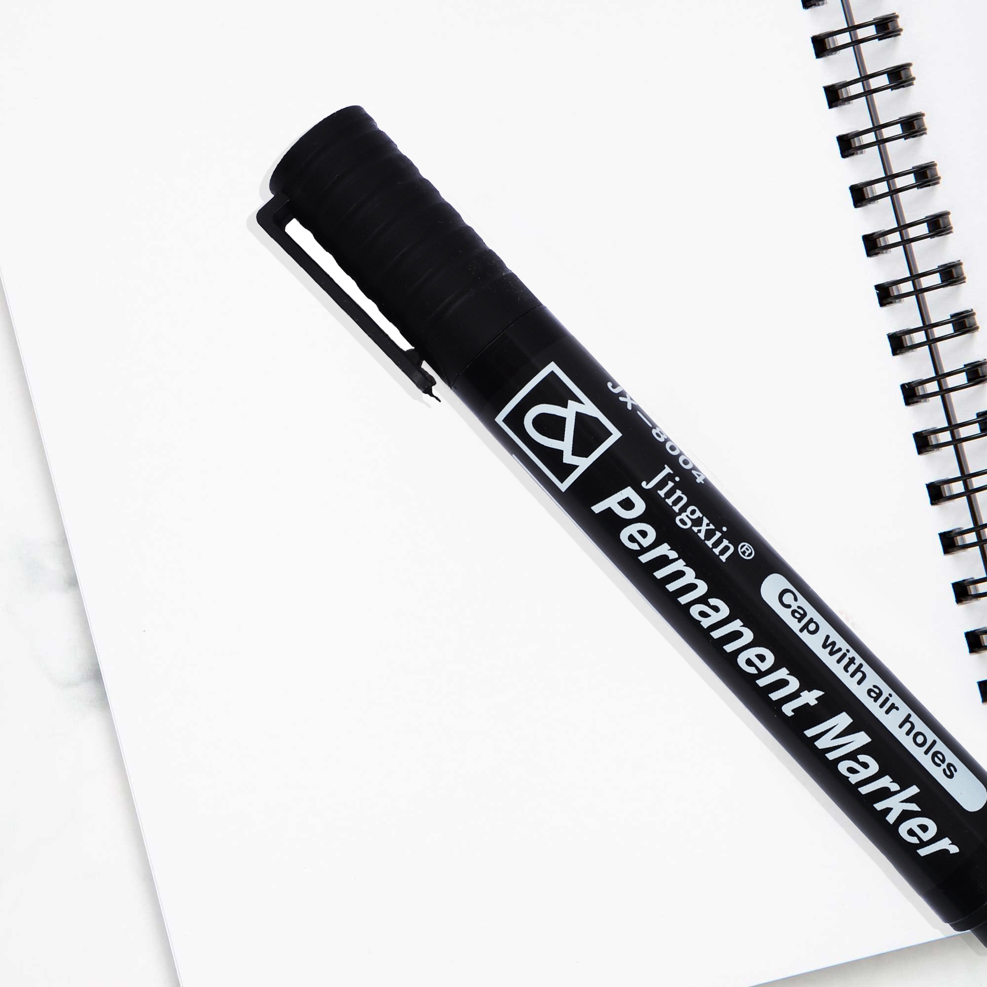 MARKER PERMANENTNY OKRĄGŁY CZARNY Marka Taurus