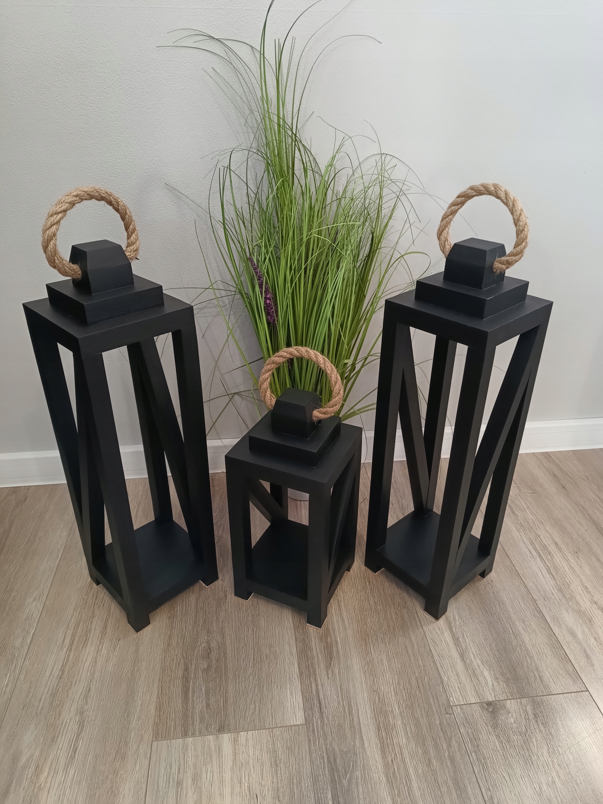 Dřevěné lucerny 2x55 a 35 cm černé Lantern lampion