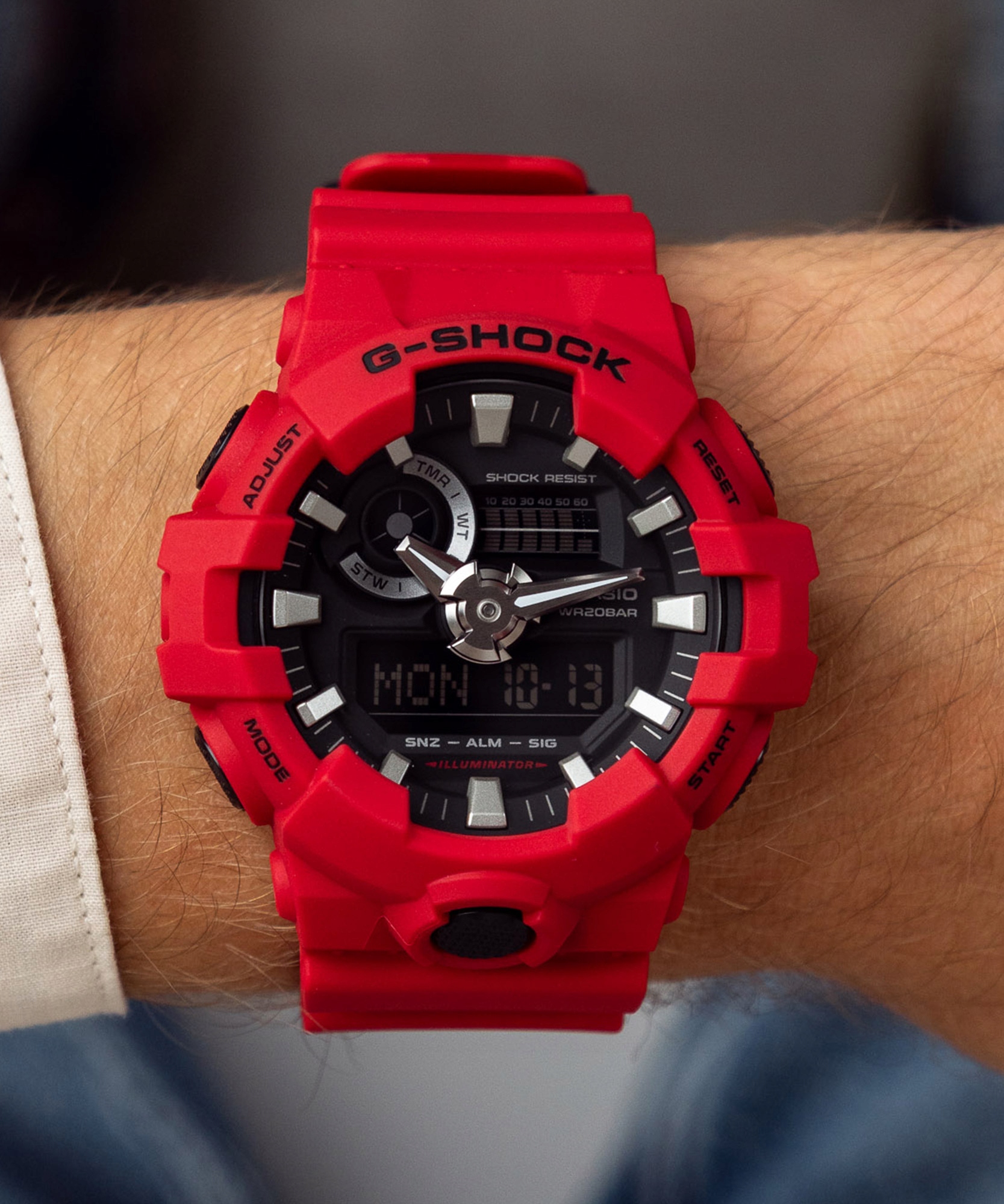Pánské hodinky Casio G-shock Casio-GA-700-4AER