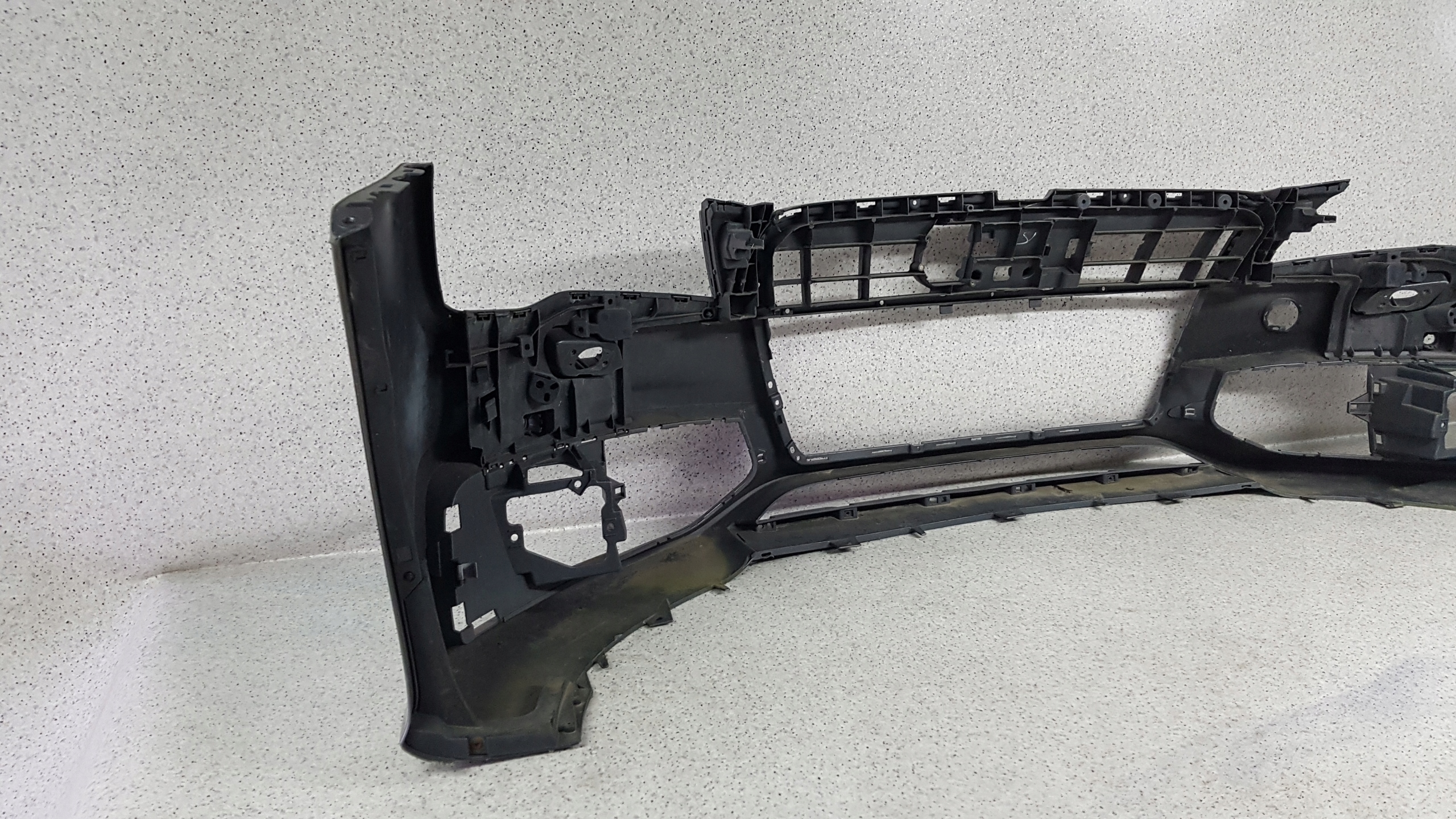 AUDI A7 S-LINE 4G8 2011 - bumper front 9322