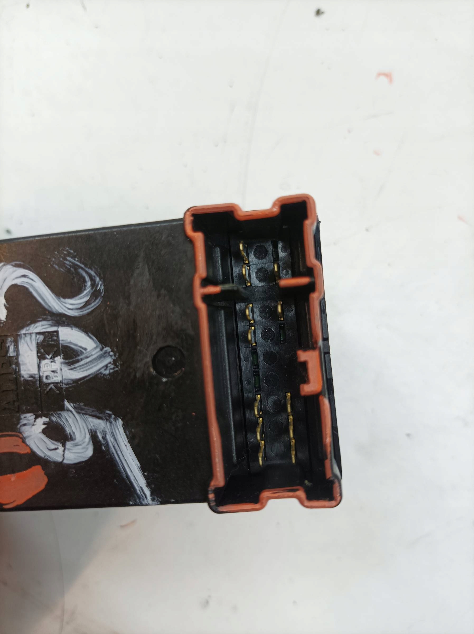 window control switch rear part 254313JA0A Infiniti Q50 and (2013- )