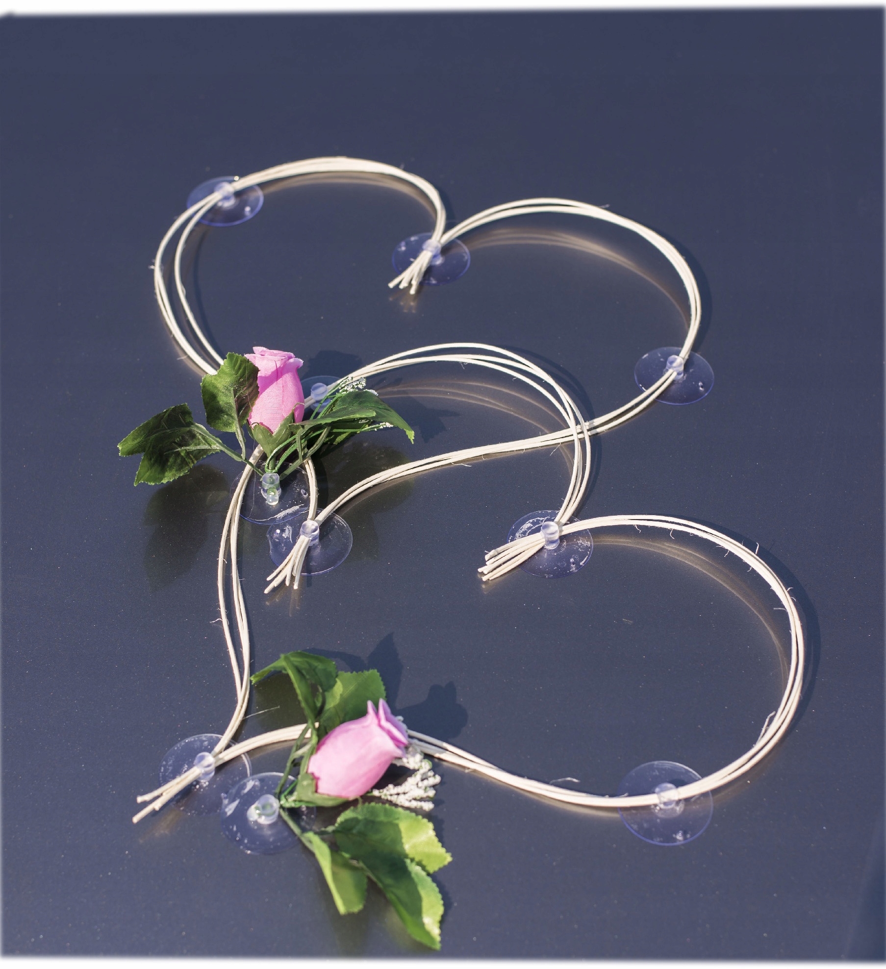 Elegantní dekorace do auta na svatbu 001
