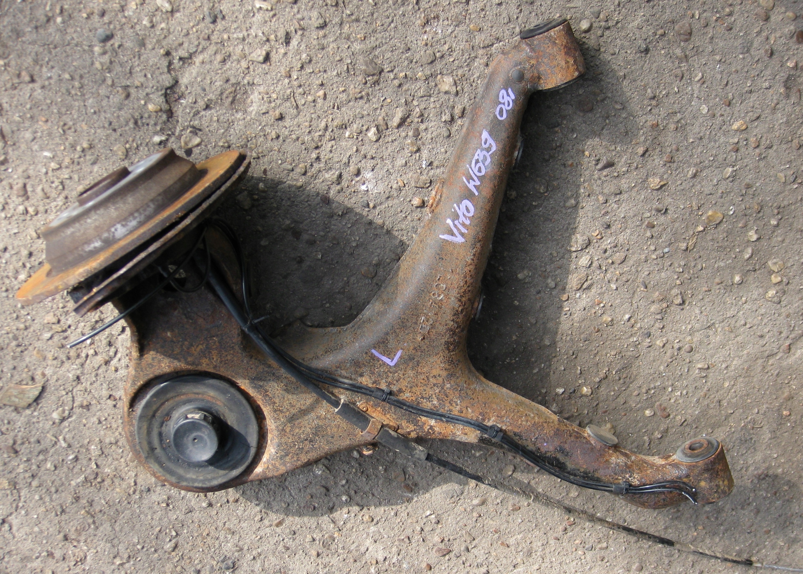 MERCEDES VITO W639 08R Querlenker links