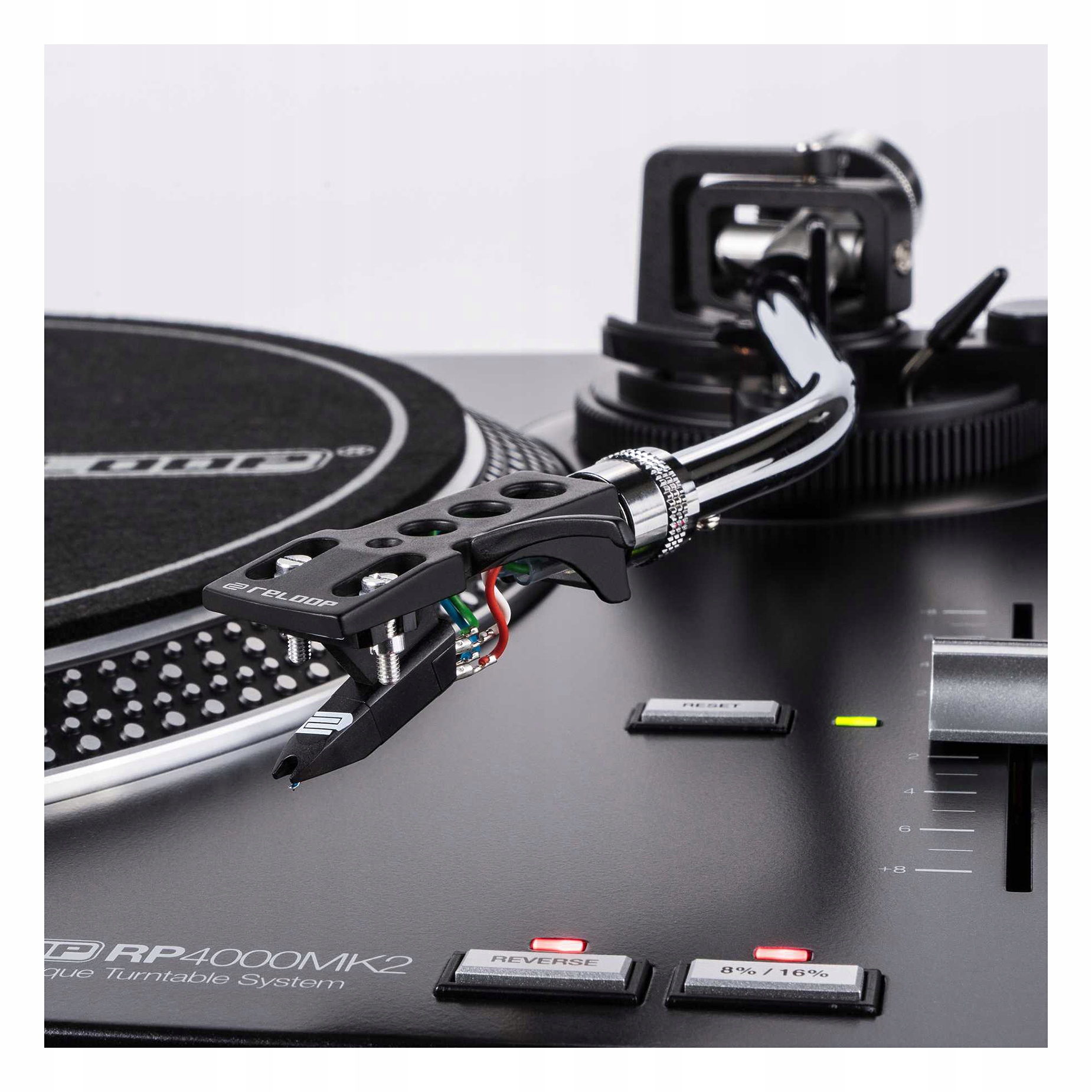Gramofon Reloop RP-4000 MK2 czarny Typ wkładki elektromagnetyczna (MM)