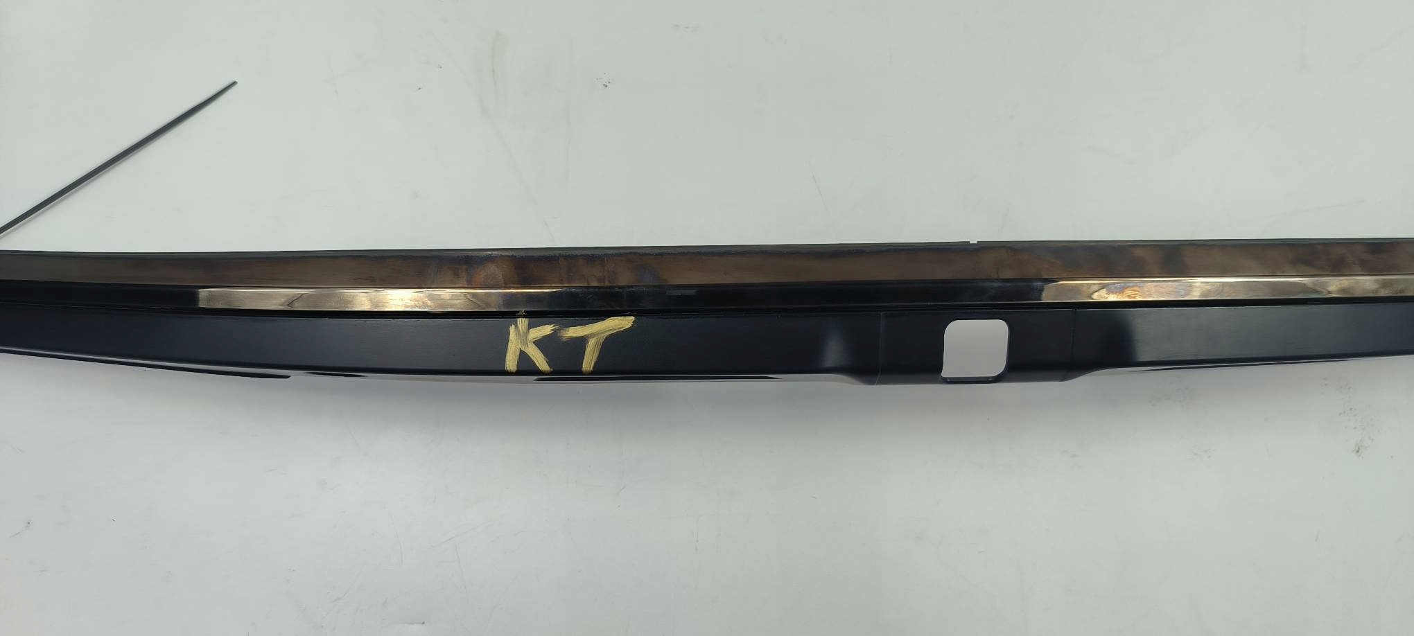 cap bonnet 76811-33320 LEXUS ES300H VII