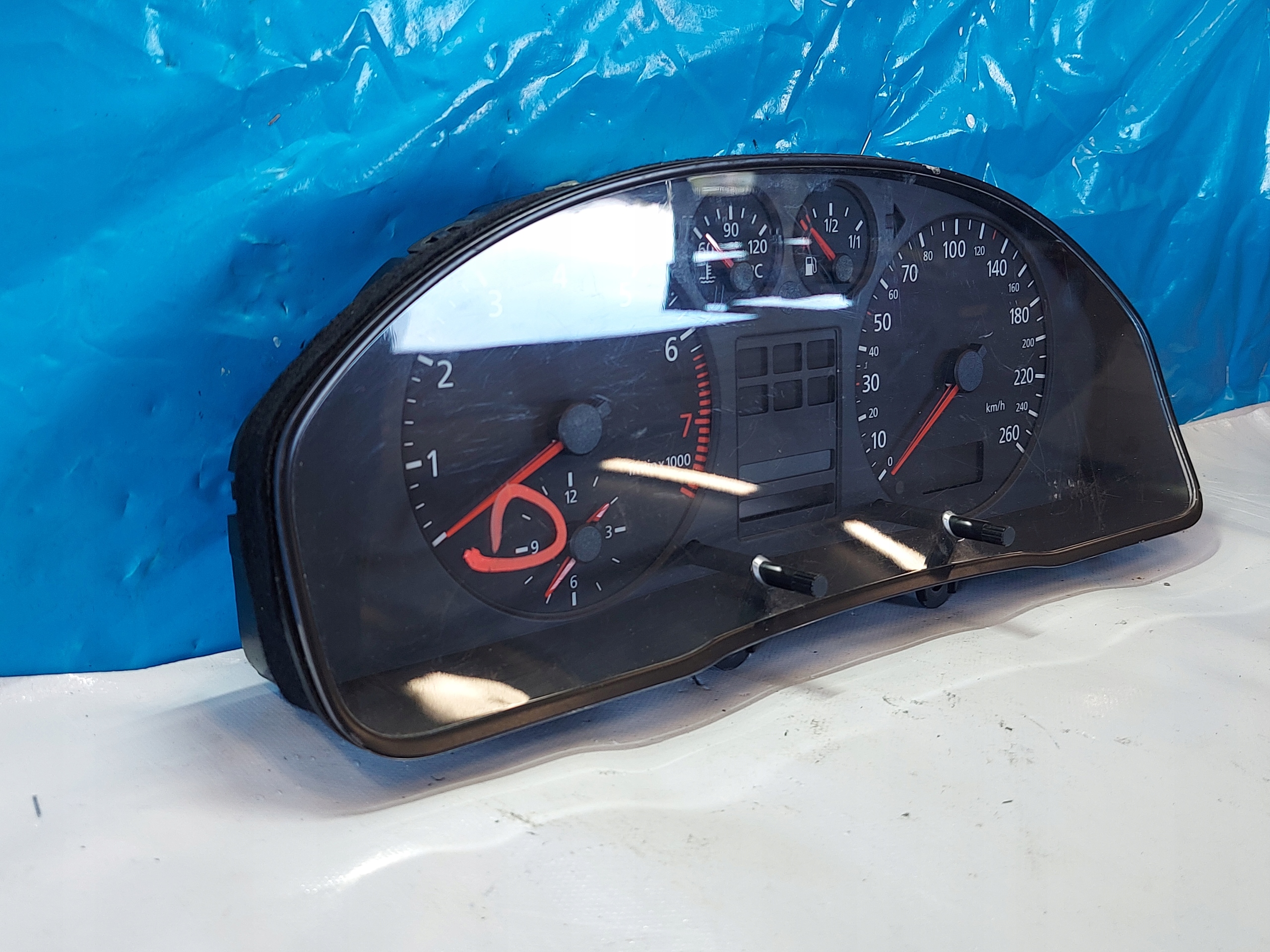 dials clock AUDI A4 B5 1.6 B 8D0919861C