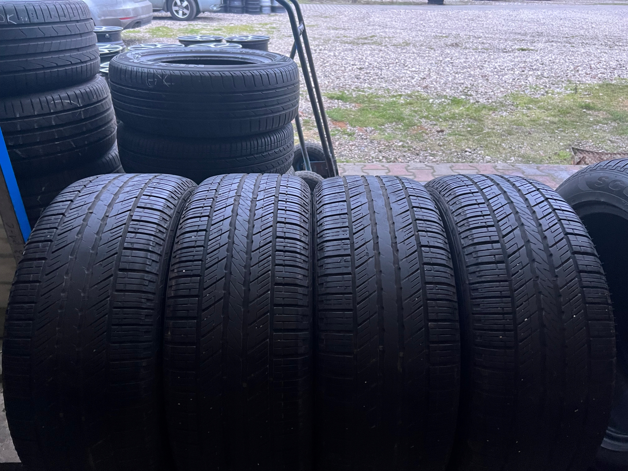 OPONY ZIMA HANKOOK DYNAPRO HP 235/55/17 99V