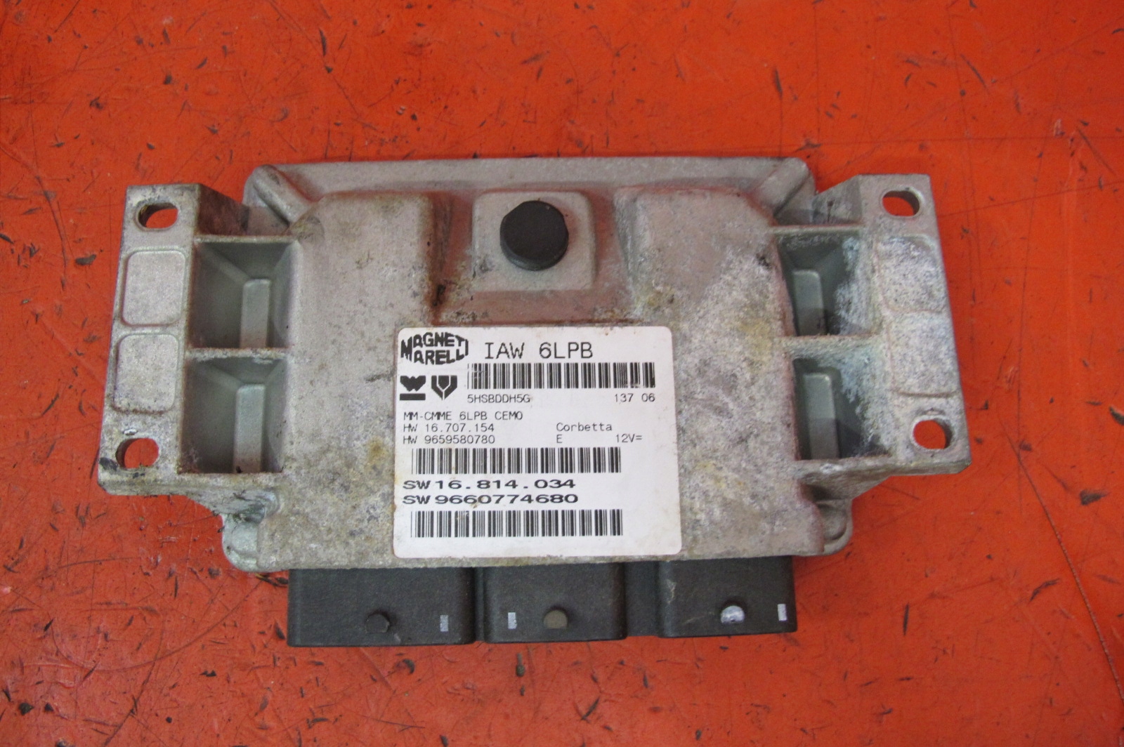 PEUGEOT 807 2.0 16V RFJ 307 CC C4 PICASSO CITROEN C8 C5 control unit computer