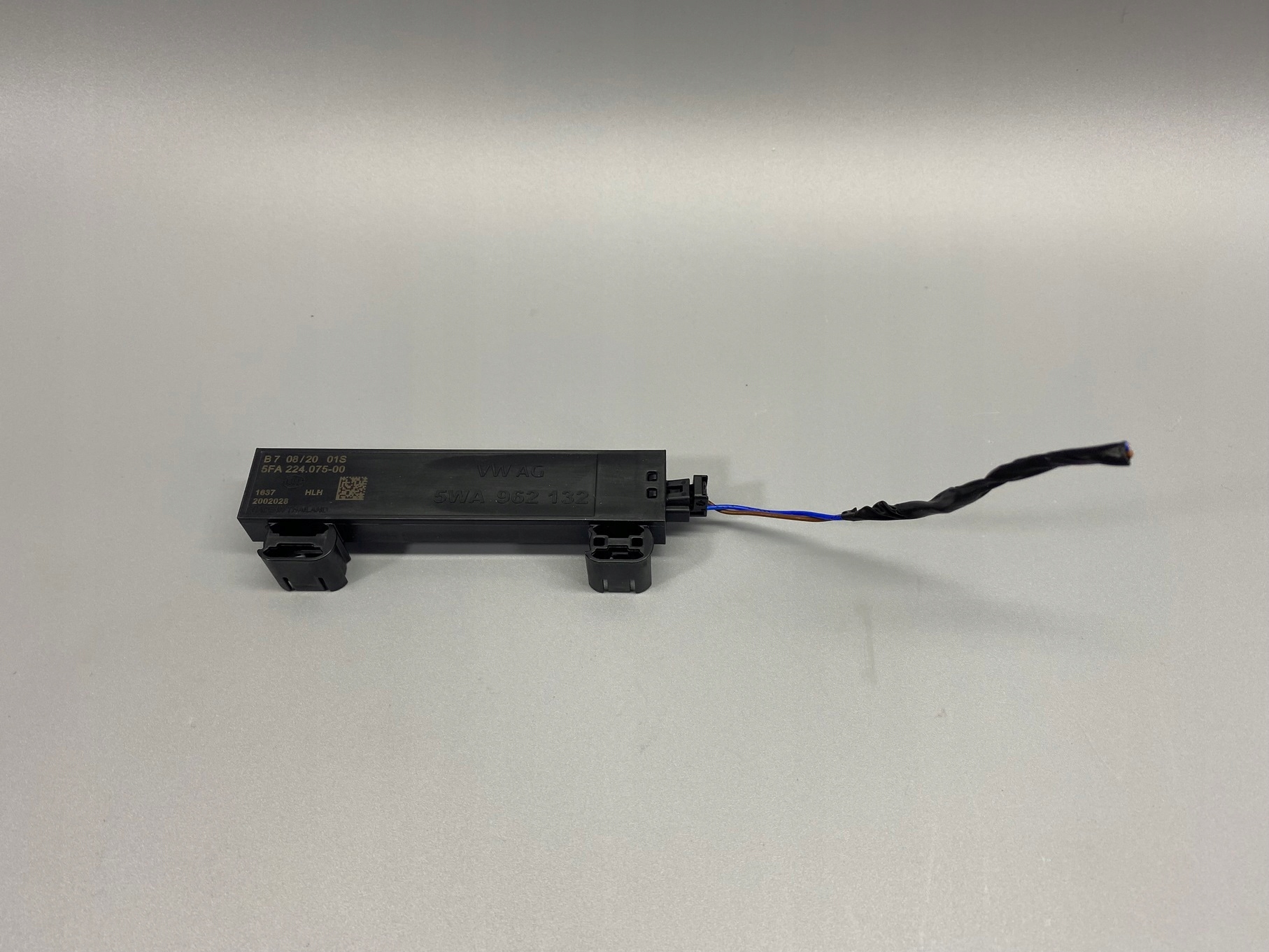 VW AUDI ANTENA MODUŁ KEYLESS KESSY 5WA962132