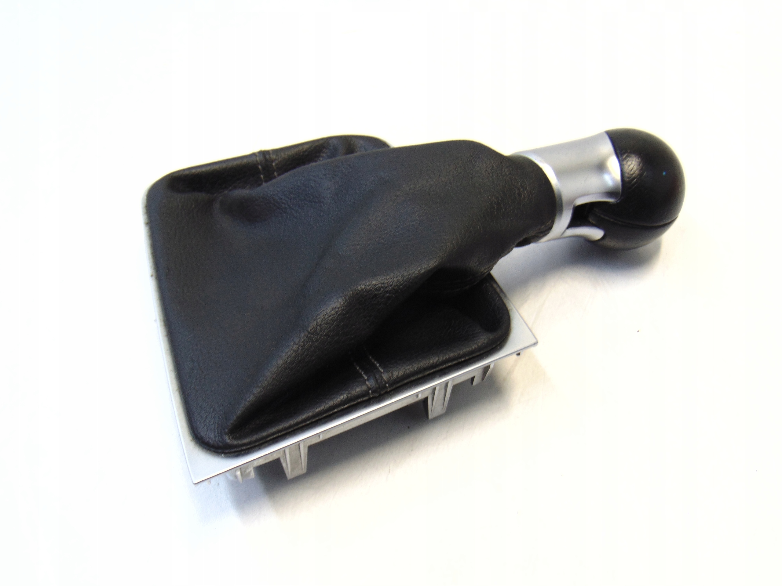 СИЛЬФОН + РУЧКА ПЕРЕМИКАННЯ ПЕРЕДАЧ VW GOLF VII 5G2711113E