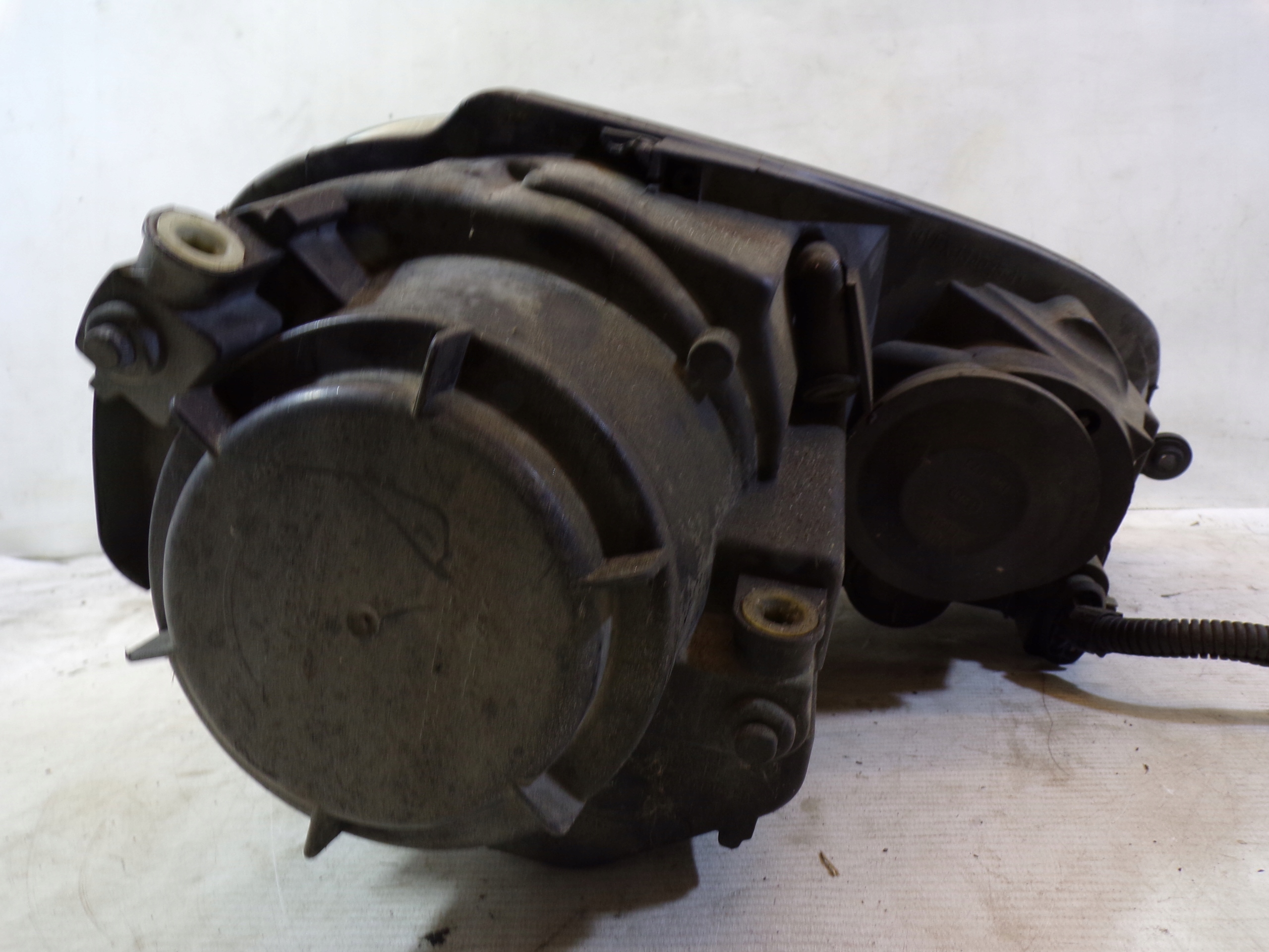 light front front left VOLKSWAGEN GOLF 5 V (1)