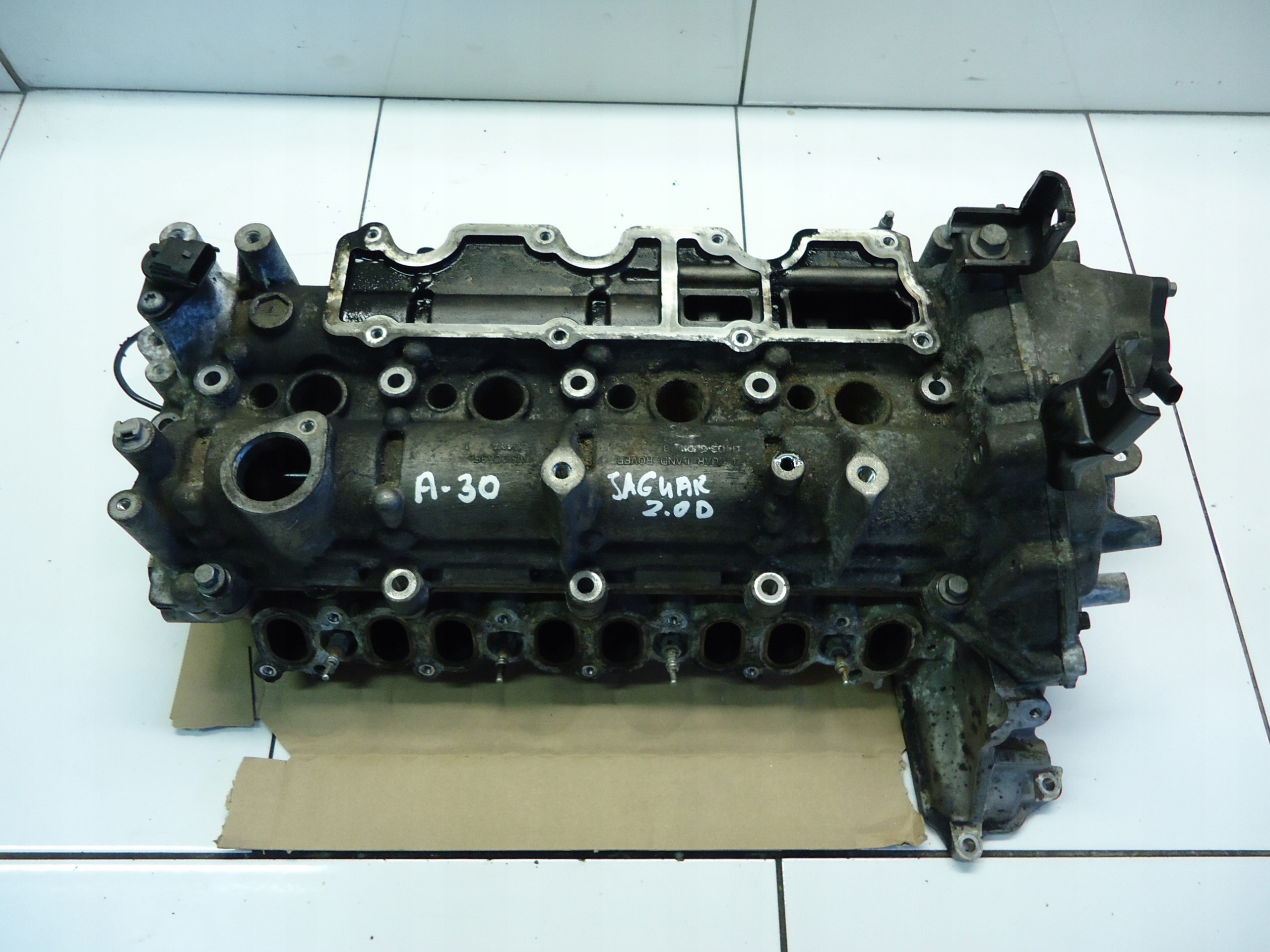 JAGUAR XE X760 testata PBG4D36090AB