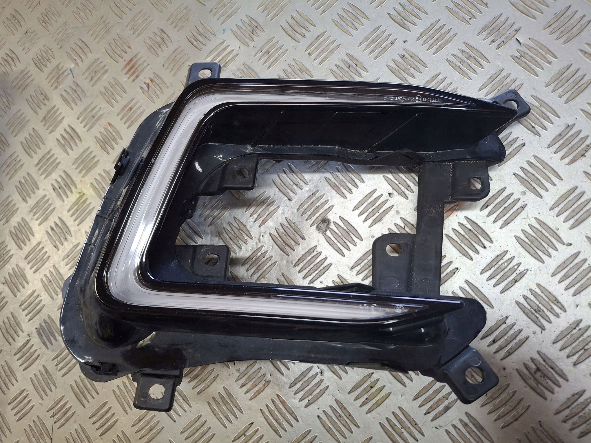 daytime running lights right DRL VW PASSAT LIFT GTE 2019R->
