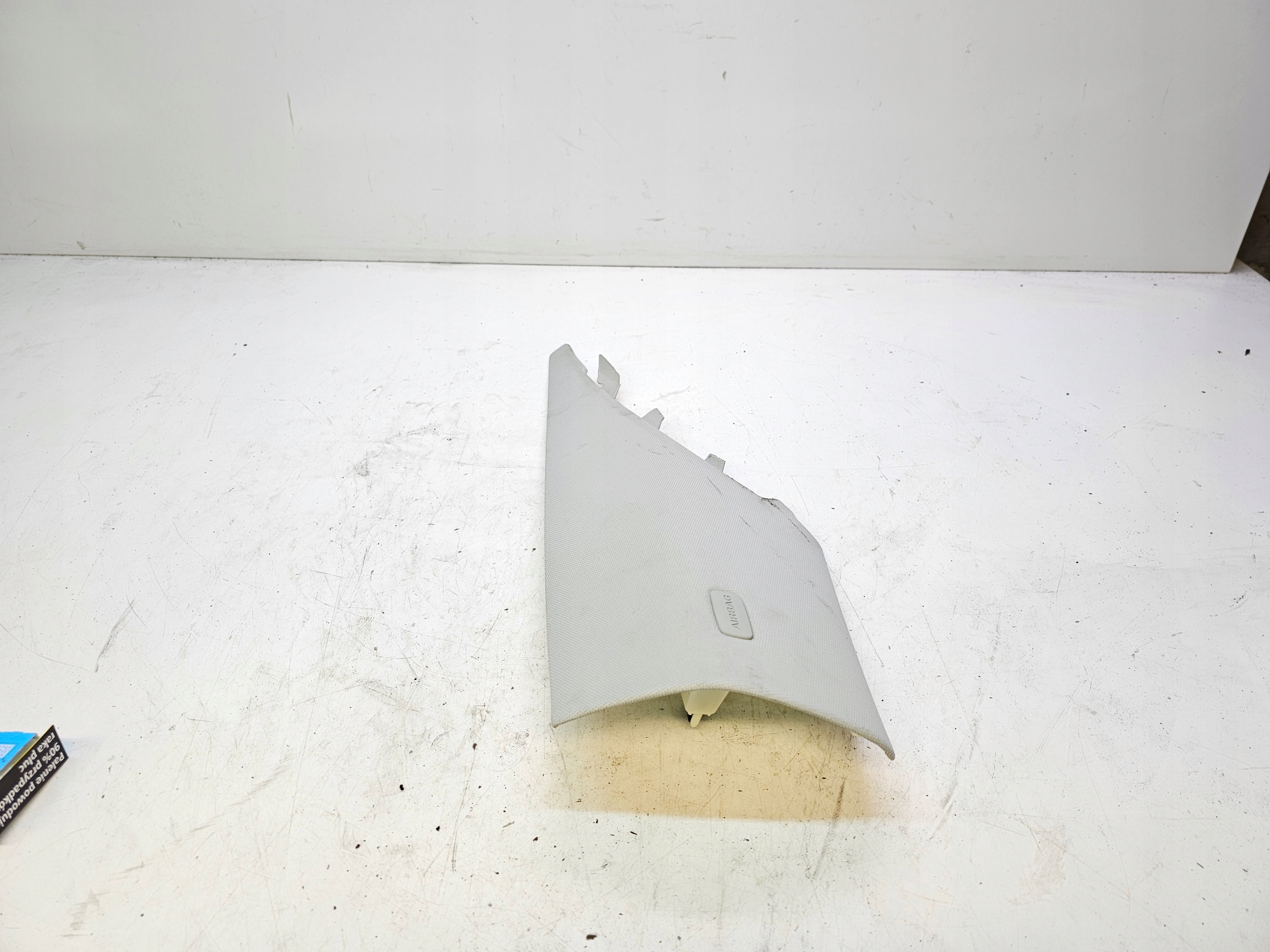 couverture montant droite arrière AUDI A3 8V berline 8V5867246