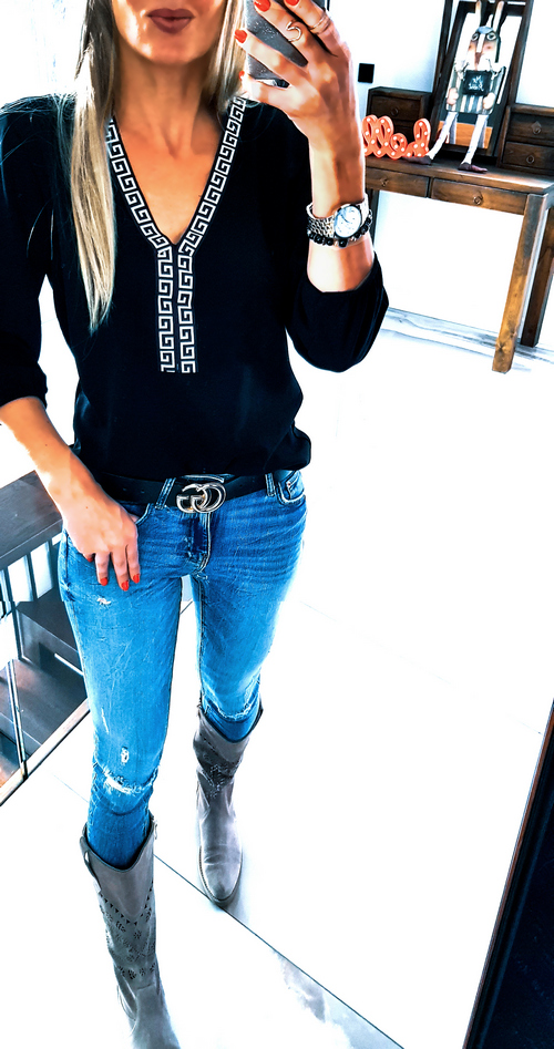 . BLUZKA NA CO DZIEŃ ELEGANCKA DEKOLT V LUŹNA Rozmiar 40