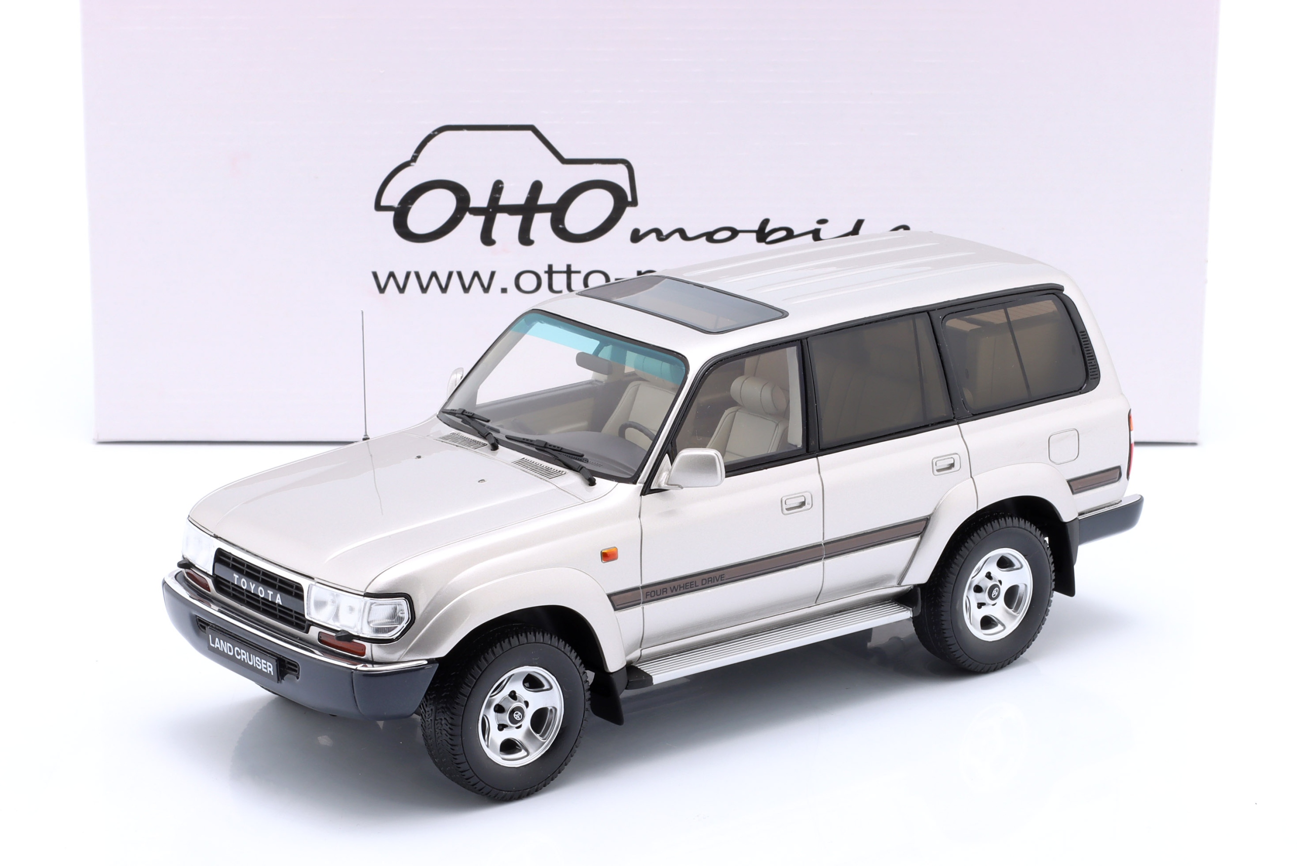 Otto Toyota Land Cruiser HDJ80 1992 Béžová metalíza Le 1/3000 1:18