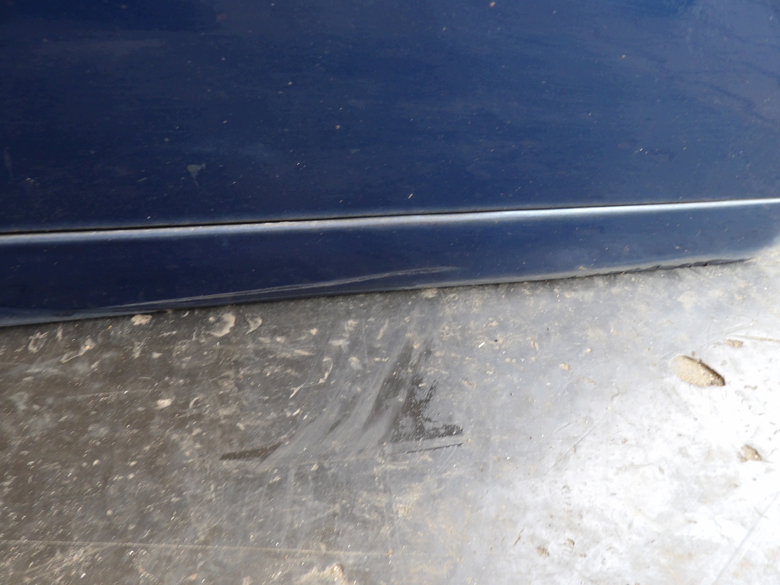Audi A4 b6 door front right sedan LZ5C