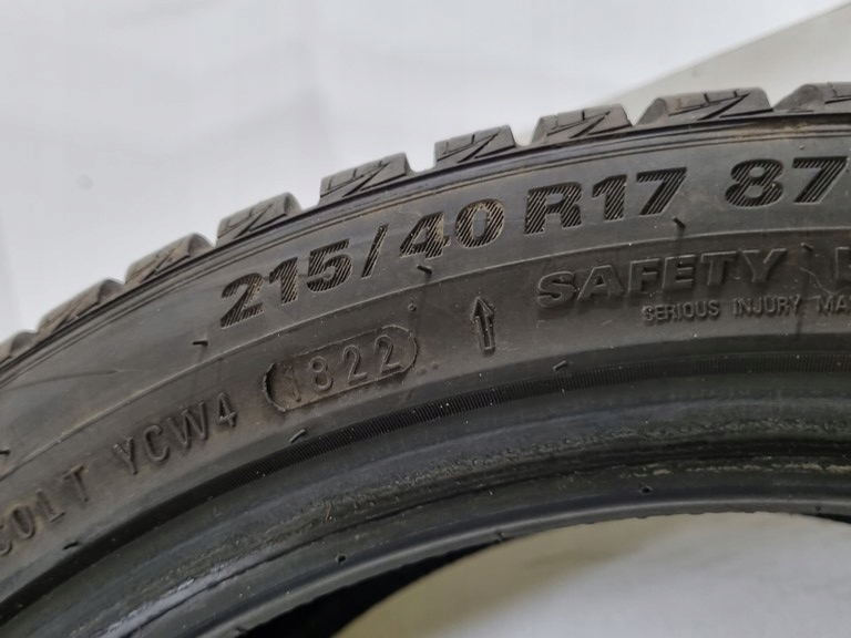 Opony K7564 Kumho 215/40R17 zimowe para Liczba opon w ofercie 2 szt.