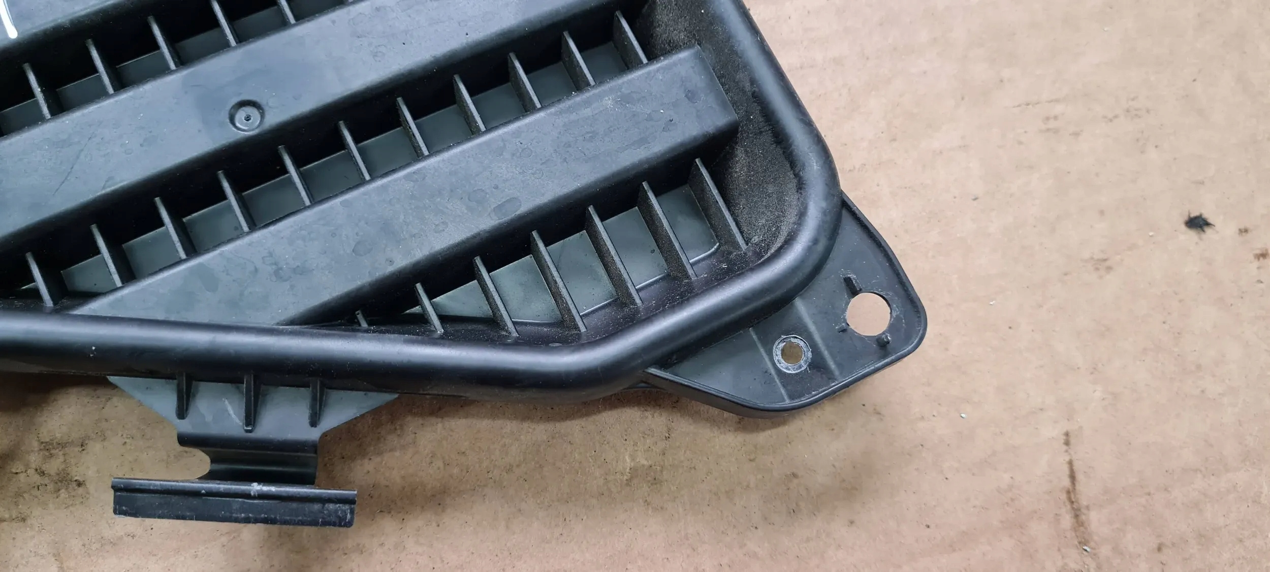 Q3 83A spoiler cap lights right right front FULL LED MATRIX 83A941158