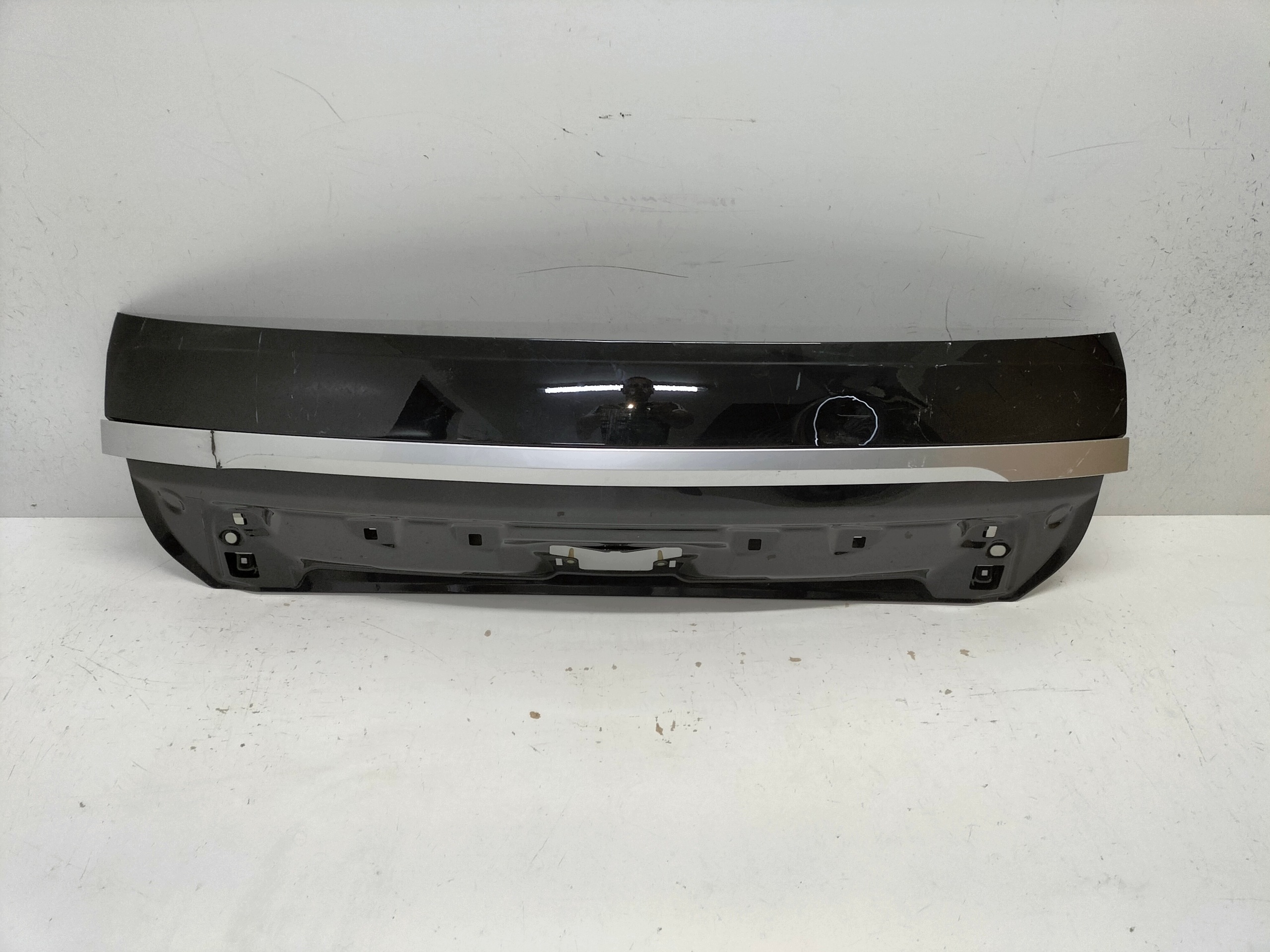boot doors boot rear part burta lower RANGE ROVER VOGUE 5 V L460 22