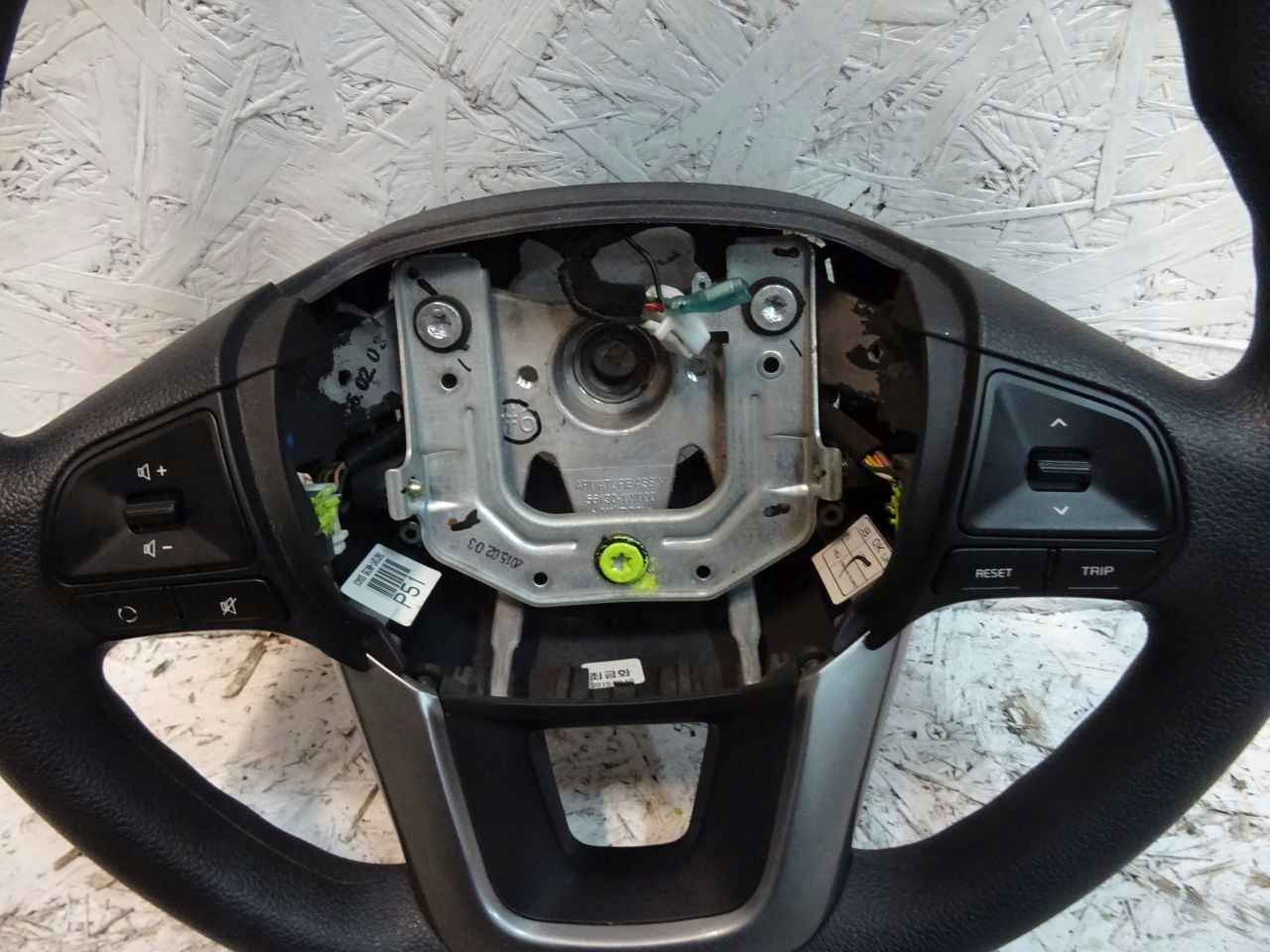 KIA RIO 15R lenkrad 56100-1W512HU