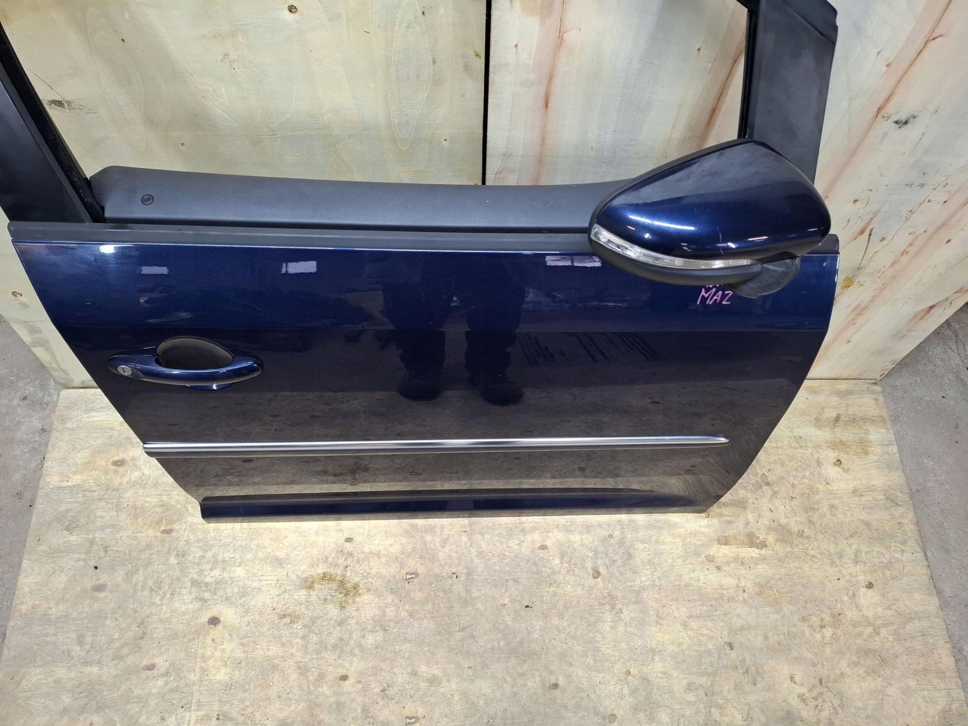 door front right side Volkswagen Touran 2nd facelift 2011