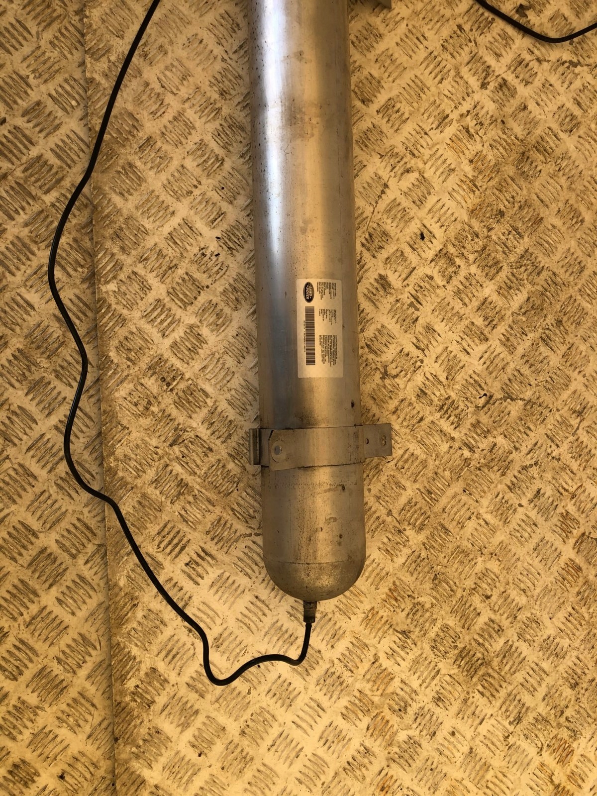 RANGE ROVER SPORT L494 ZBIORNIK POWIETRZA Typ samochodu Samochody osobowe