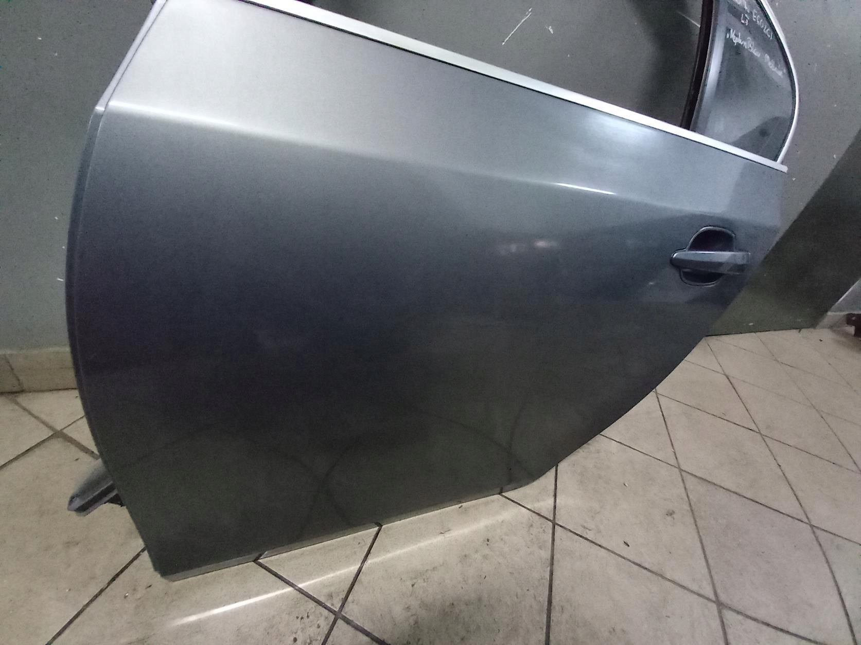 door left rear part complete BMW SERIA 5 E60 sedan NEPTUNBLAU METALLIC