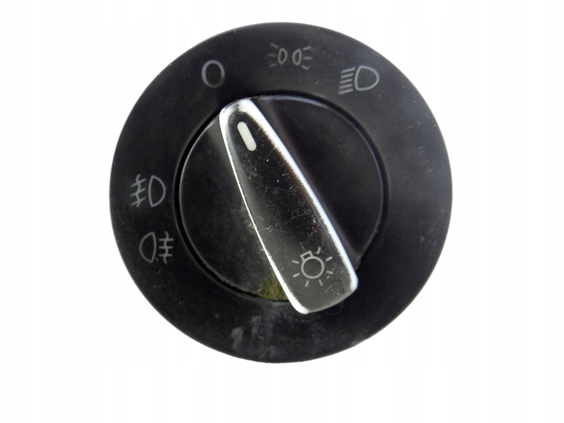 WLACNZIK luci VOLKSWAGEN PASSAT B5 1C0941531A