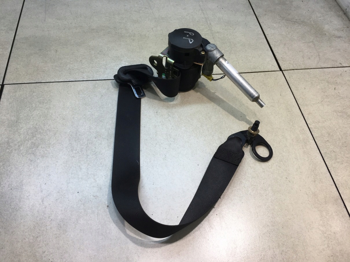 tension belt safety right front MERCEDES W168