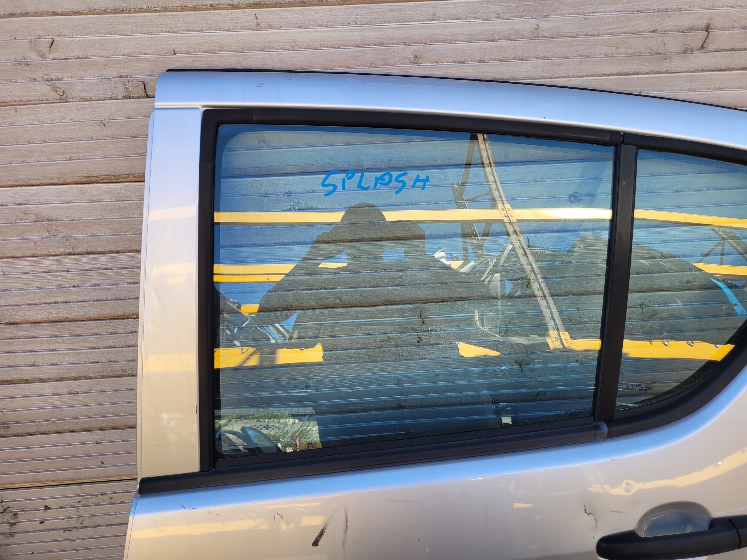 door rear. rear part left SUZUKI SPLASH