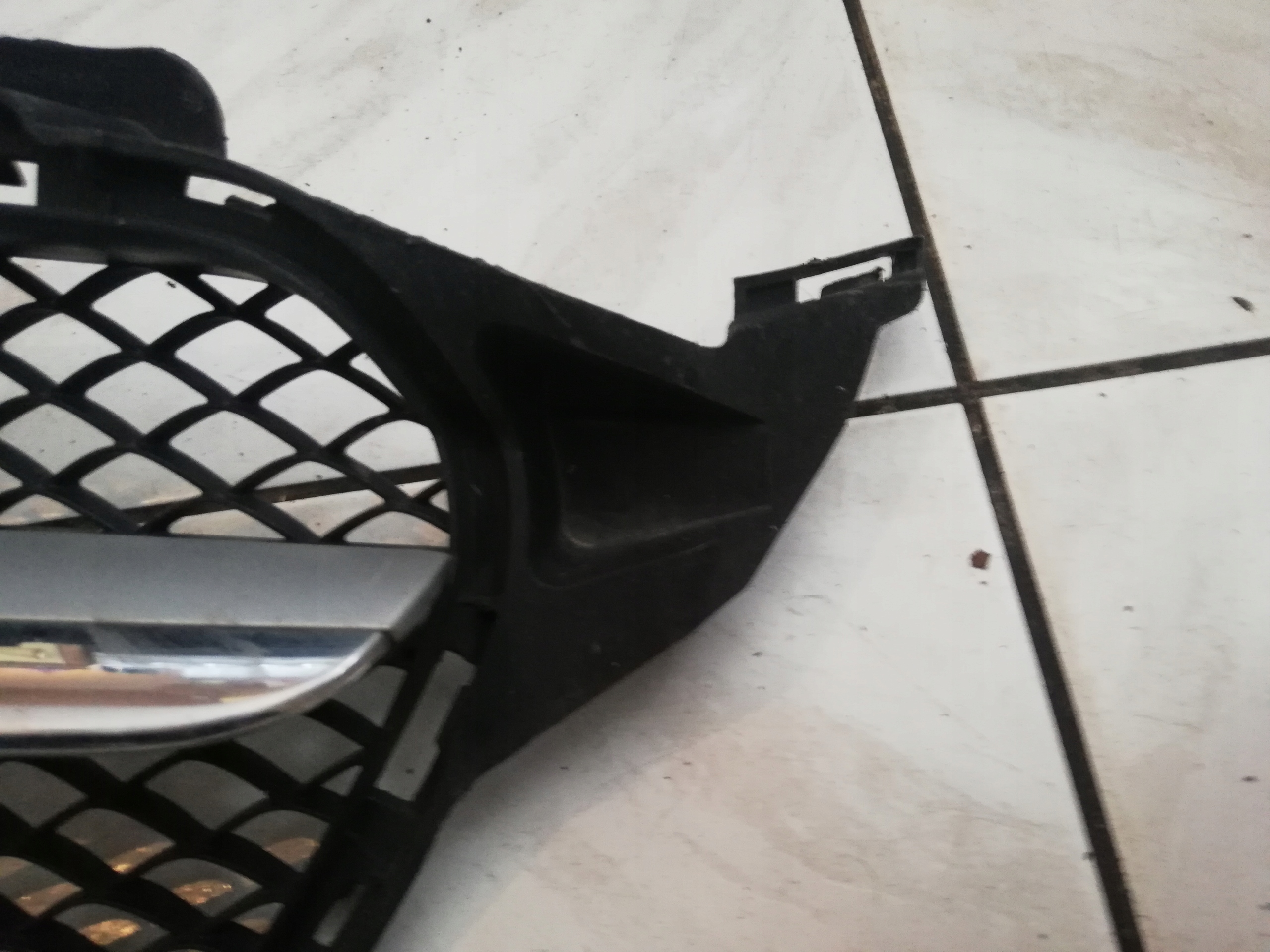 Grill MERCEDES C-KLASA W205 A2058800183