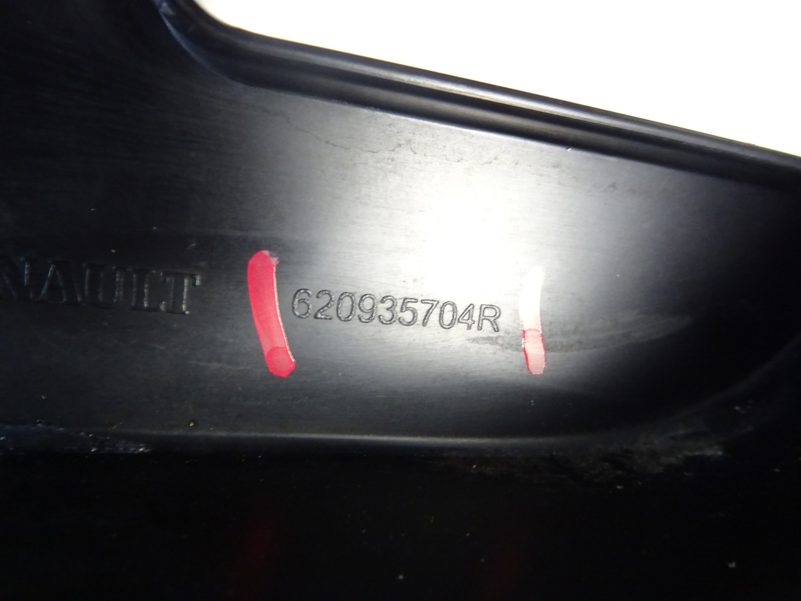 pillar front front RENAULT CAPTUR and 620935704R