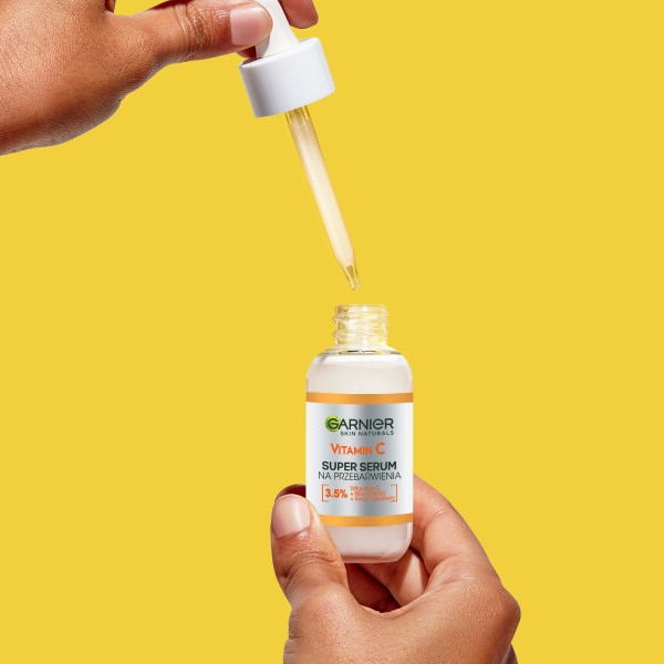 GARNIER Skin serum witamina C przebarwienia 30ml Marka Garnier