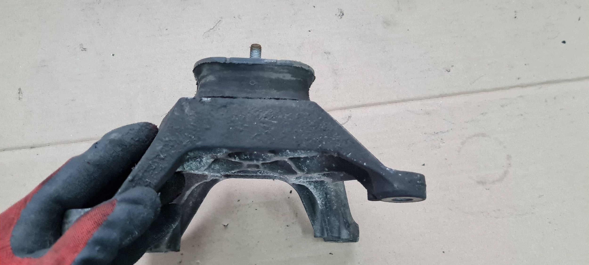 A6 C7 4G LIFT console bracket holder gearboxes 2.0 TDI A7 4G 4G0399115AJ