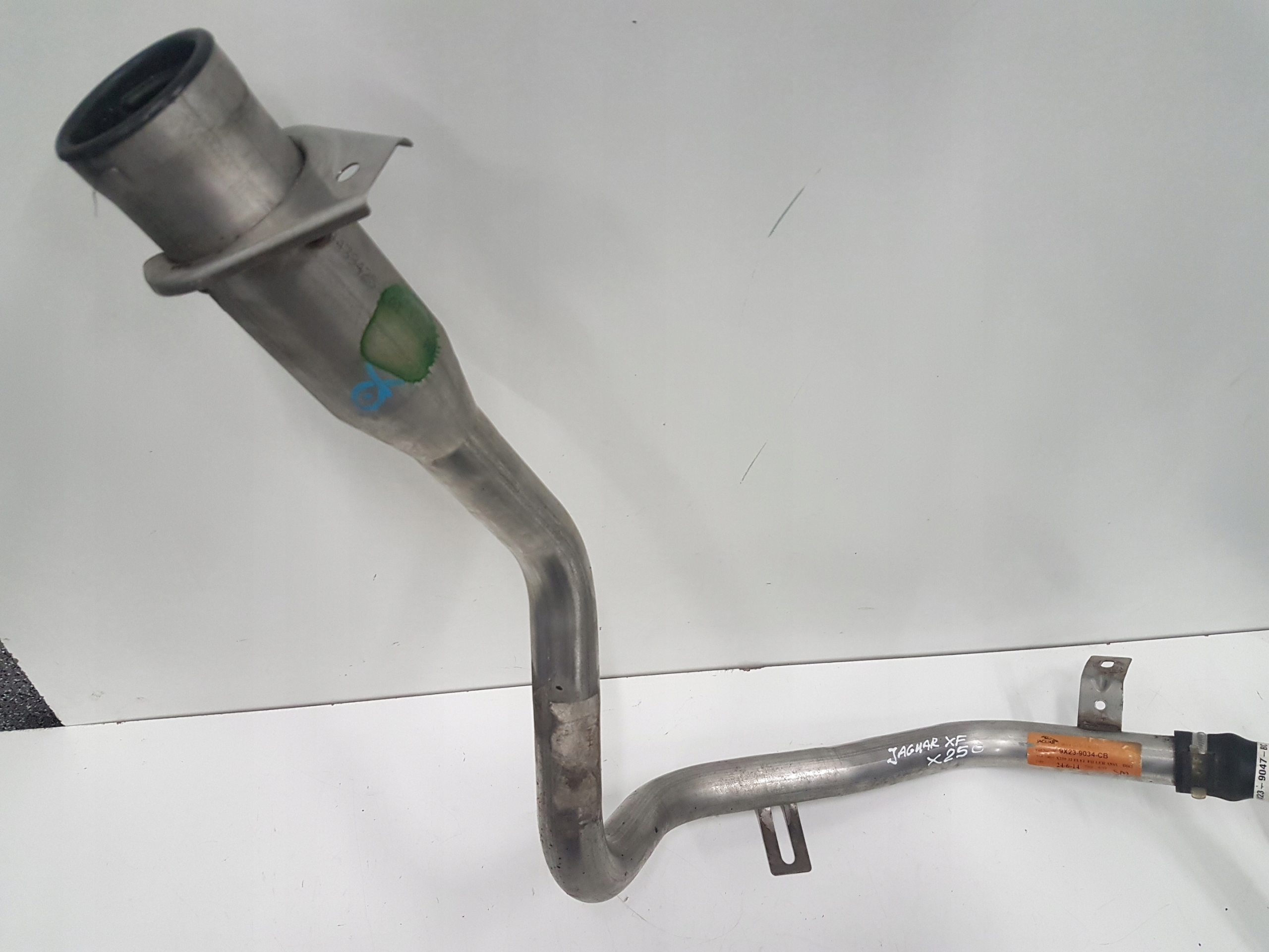 WLEW PALIWA RURA JAGUAR XF X250 LIFT DIESEL 11-15