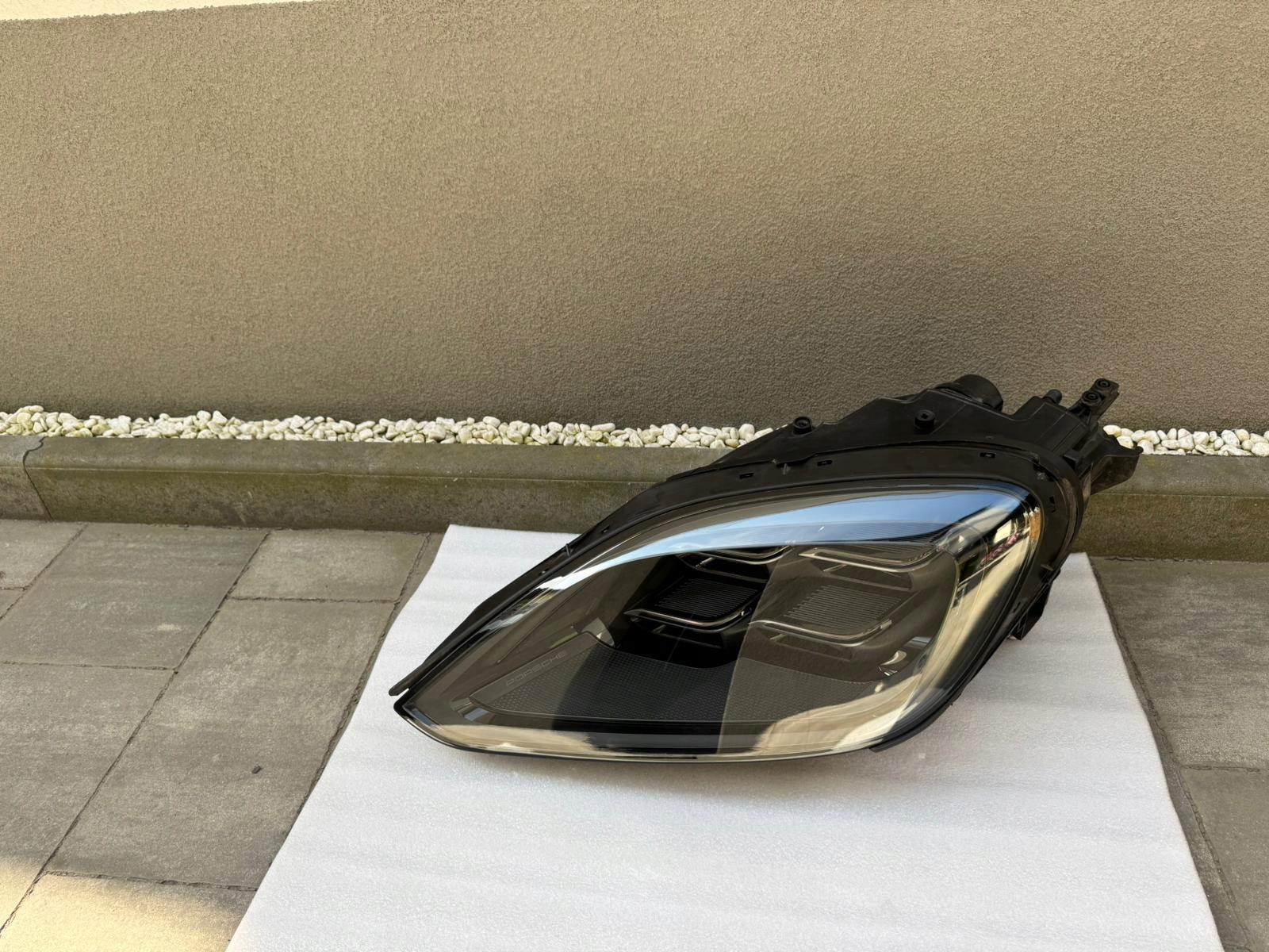 light left Porsche Cayenne 9Y LIFT Full Led 2023