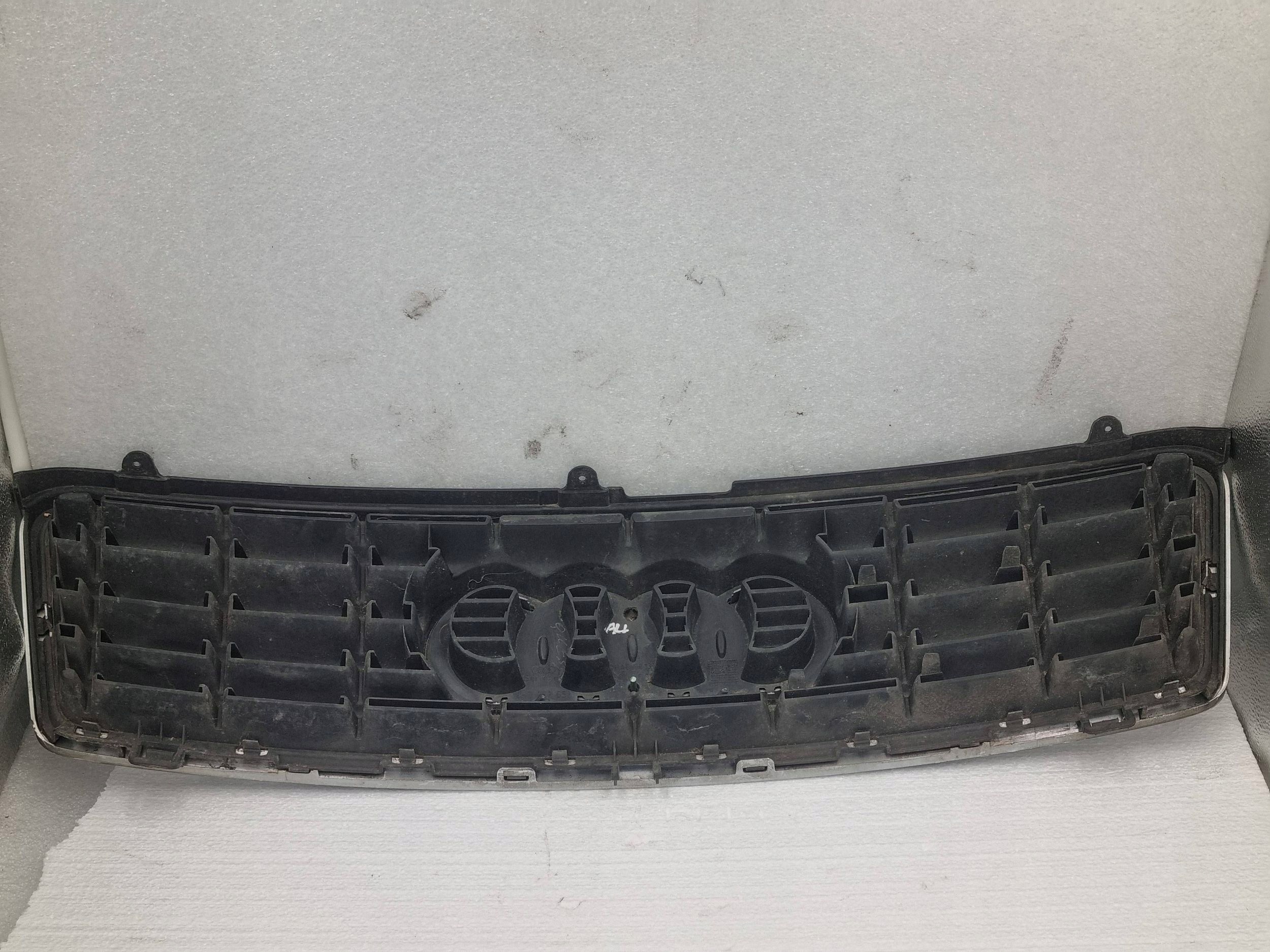 Grill Grill Audi A4 S4 B6 Cabrio 8H0853653
