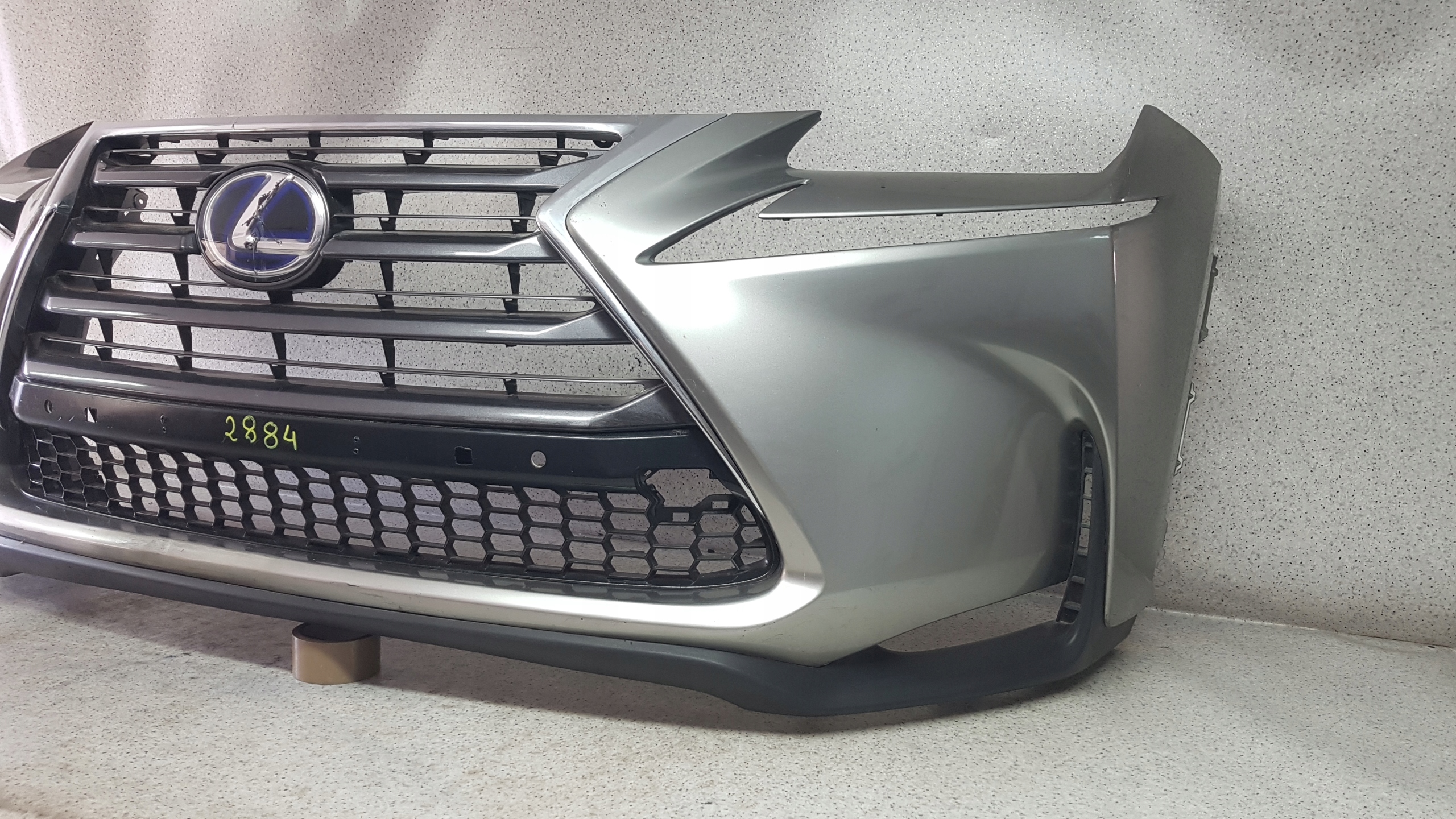LEXUS NX 2014 - bumper front 2884
