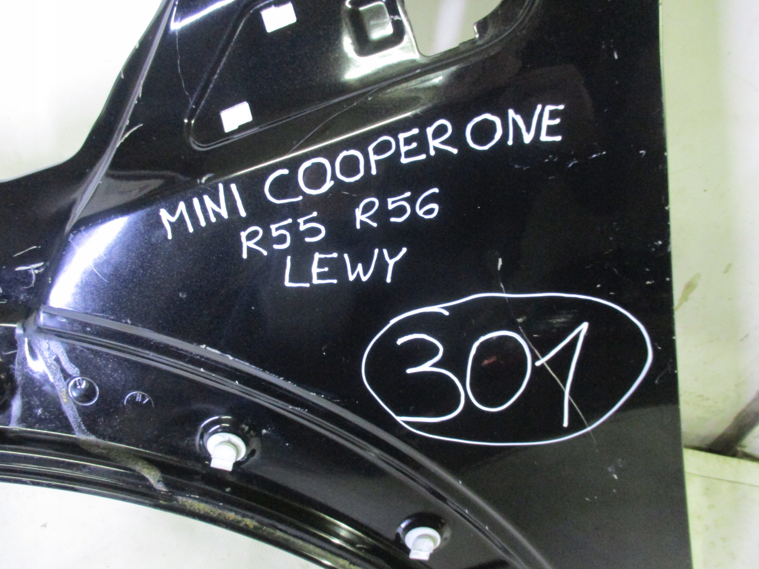 fender left front front Mini Cooper R55 R56