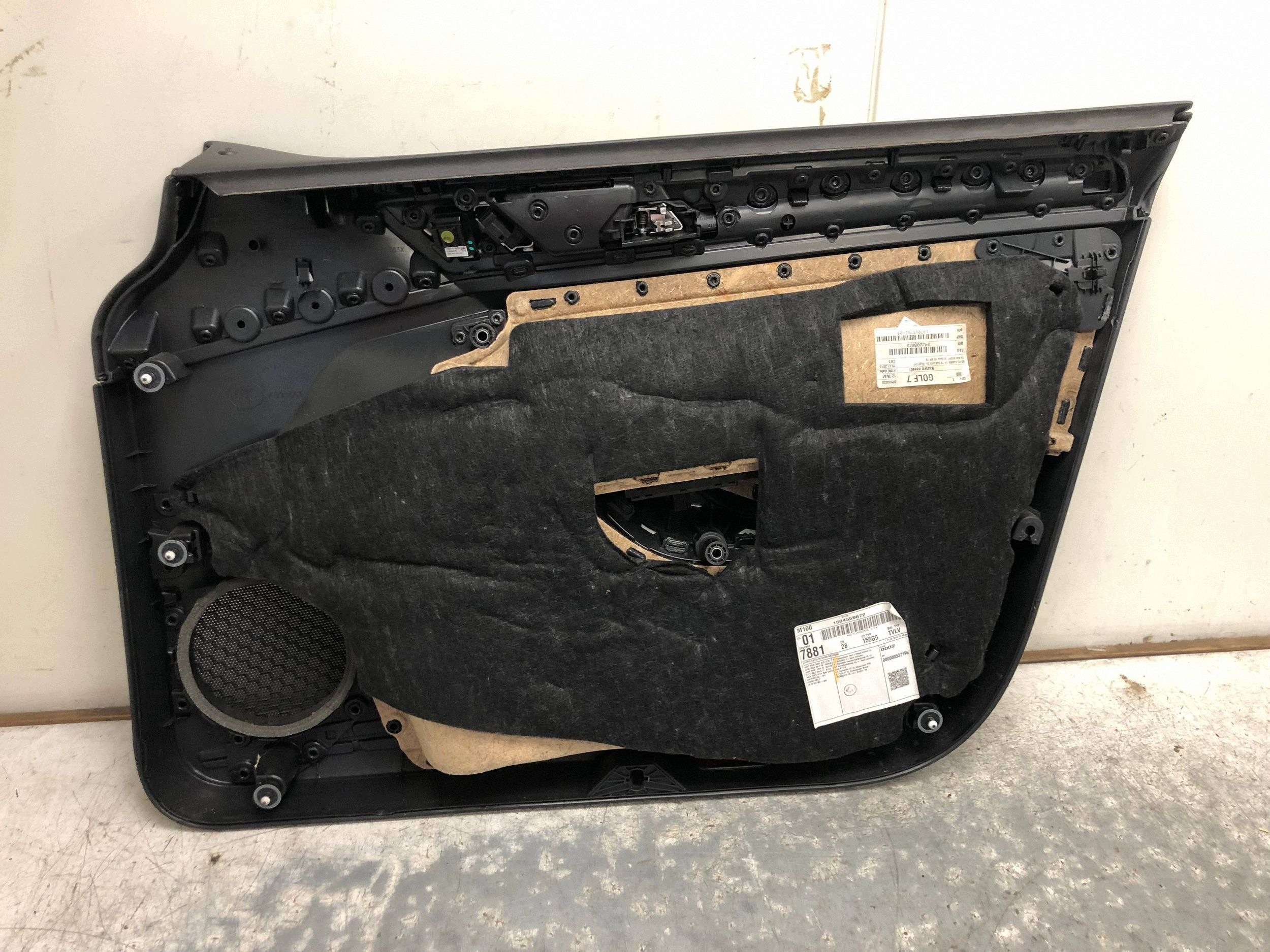 side door left front VW GOLF VII KOMBI 5G4868079
