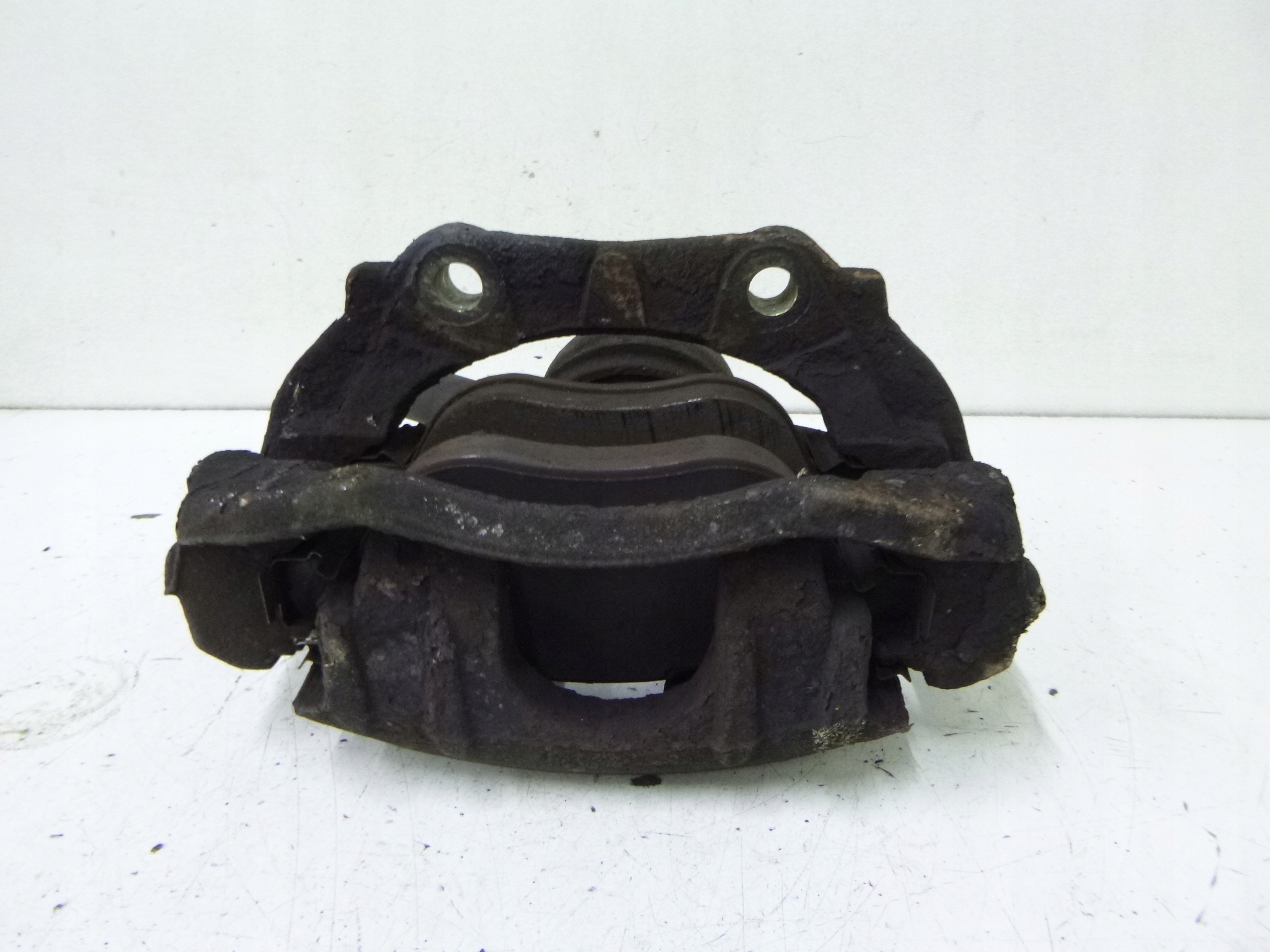 caliper brake front Peugeot 307 1.6 16v 2002r.