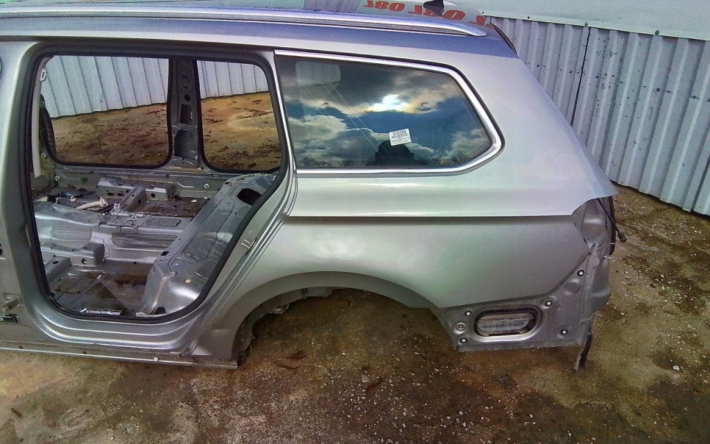 VW PASSAT B8 ĆWIARTKA BŁOTNIK TYŁ LEWY LB7W