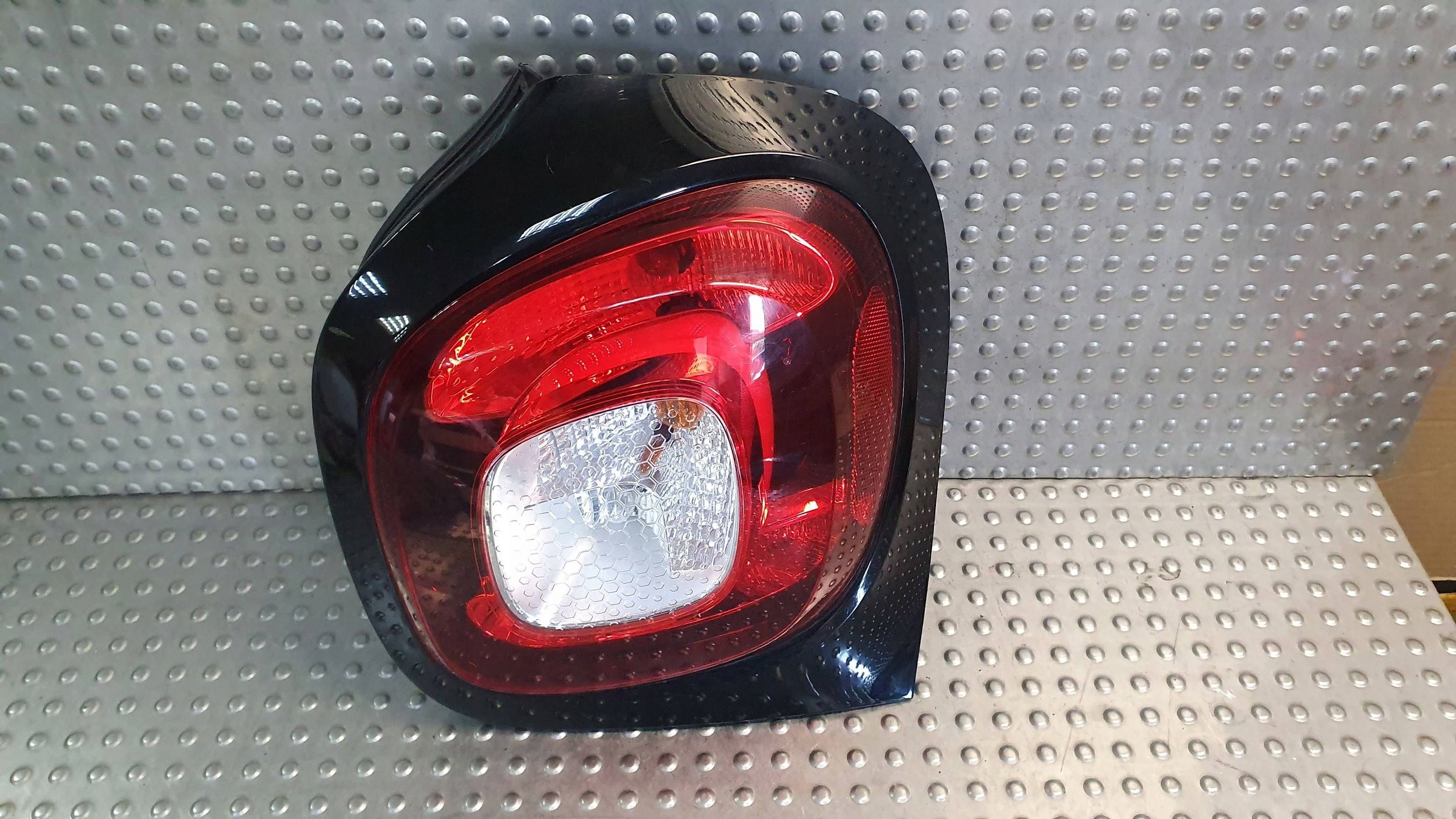 light rear part right SMART FORFOUR II 14- A4539063200