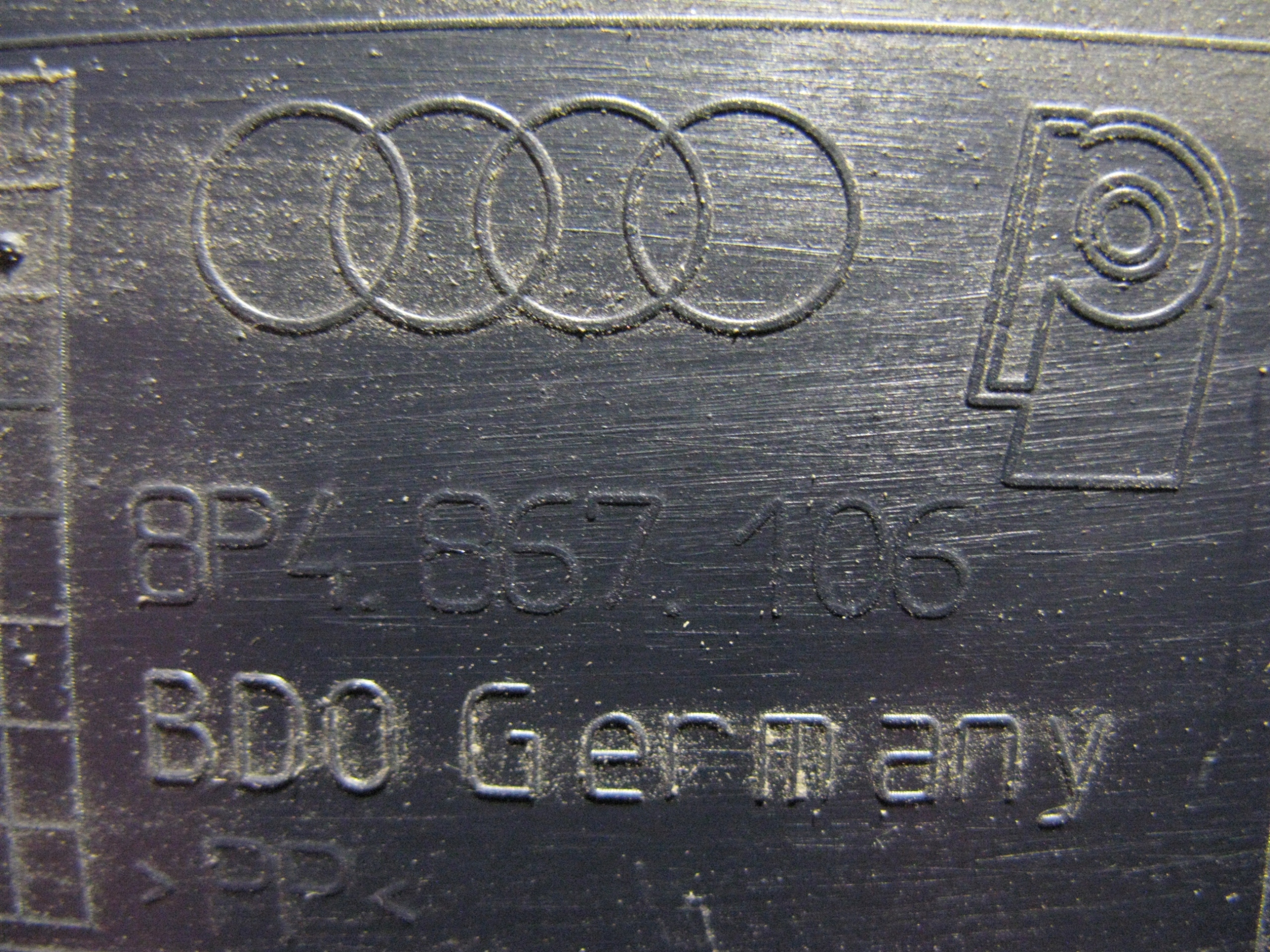 Audi A3 8P дверные карты