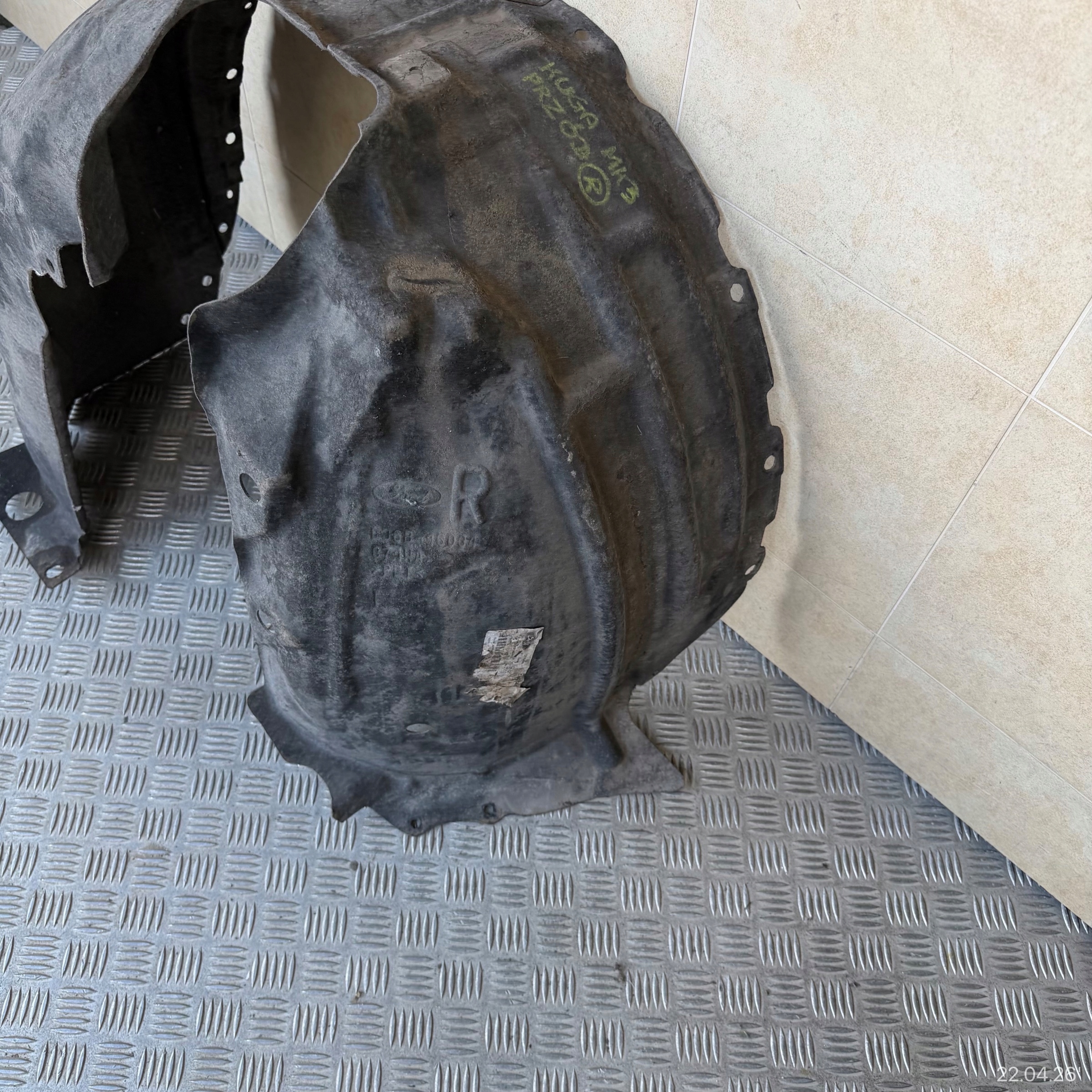 mudguard front right FORD KUGA MK3 ST-LINE 2024 ROK