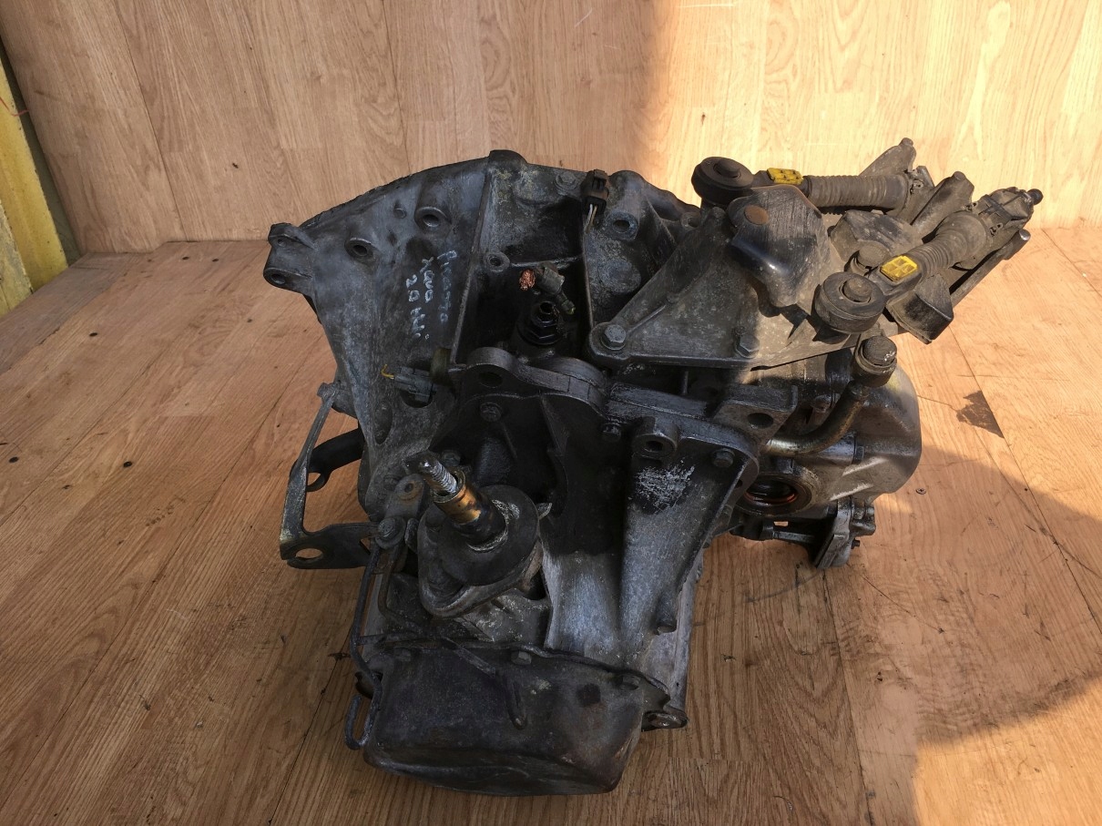 Getriebe CITROEN XSARA 2.0 HDI 20DL64