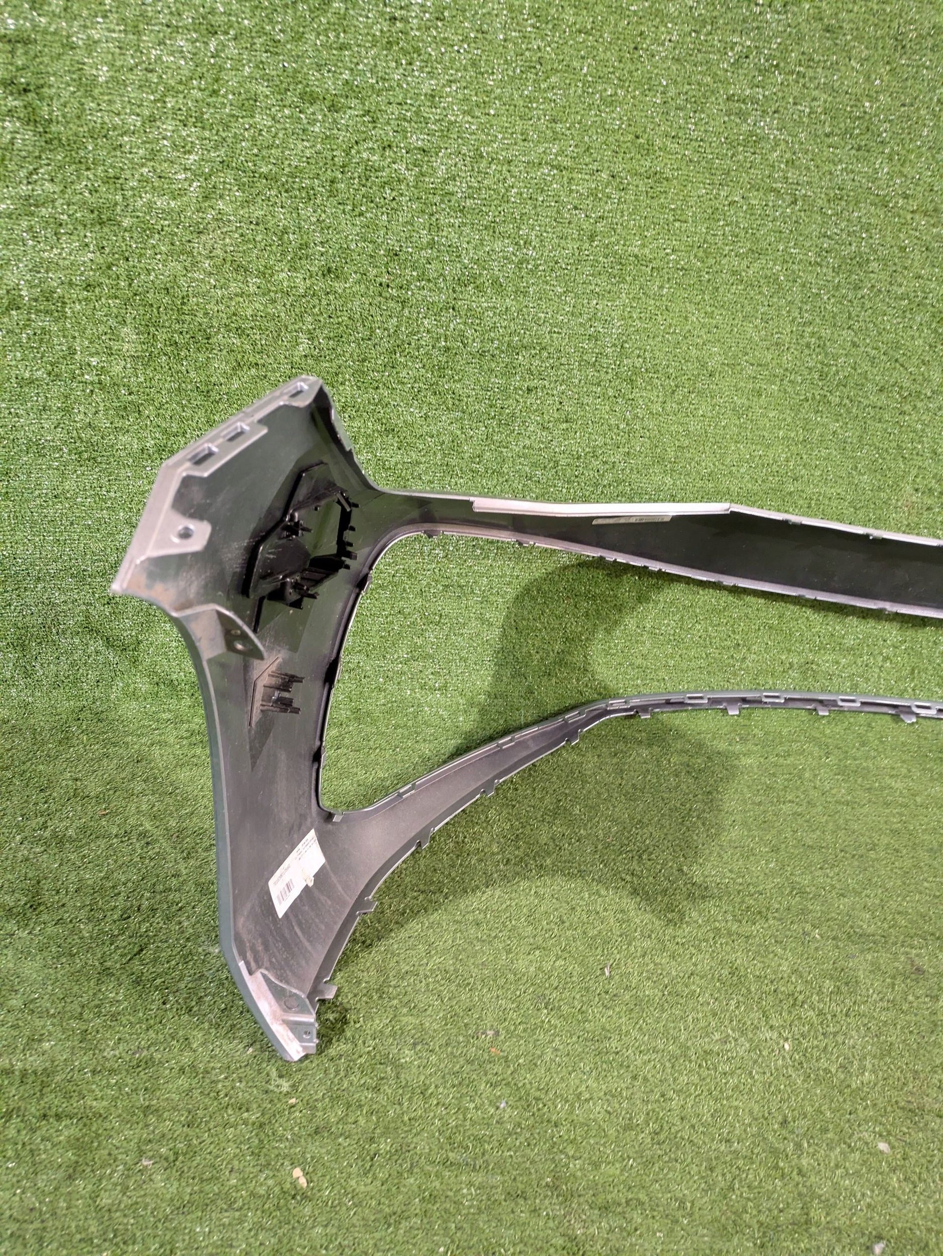 front bumper front VW PASSAT B9 R-LINE 23- NR.Z8589