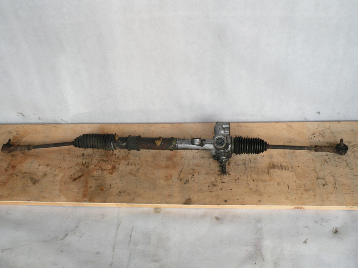 drag rod servo steering ROVER 31007479A TRW